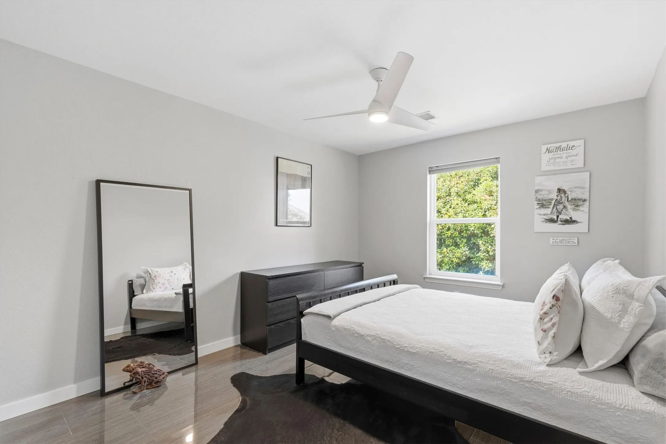 Single Family Residence For Sale in Collin County , 5124 Forest Lawn Drive, Mc Kinney, Texas 75071, 3 Bedroom, 2 Bathroom, 2 Garage spaces, 2,232 Sqft, built in 1998, mls#21267546, Real Estate Agent in Mc Kinney, Homes For Sale in Collin county, Homes For Sale in Mc Kinney, Realtor in Mc Kinney Texas, Real Estate Brokerage Independent Realty Texas, Luminita Cordes Realtor