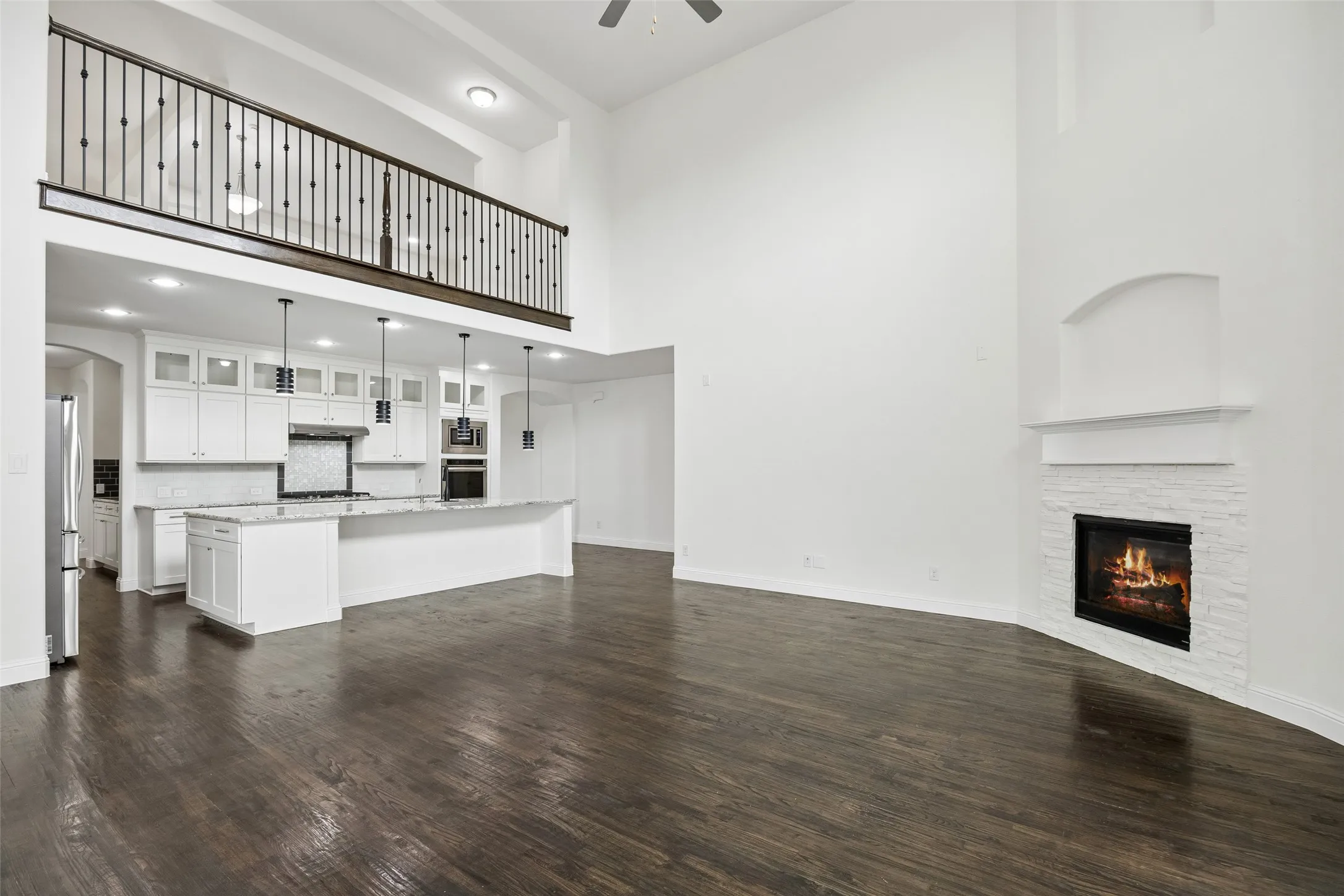 Single Family Residence For Sale in Denton County , 1165 Clearwater Drive, Frisco, Texas 75036, 5 Bedroom, 5 Bathroom, 2 Garage spaces, 5,183 Sqft, built in 2014, mls#21259541, Real Estate Agent in Frisco, Homes For Sale in Denton county, Homes For Sale in Frisco, Realtor in Frisco Texas, Real Estate Brokerage Independent Realty Texas, Luminita Cordes Realtor