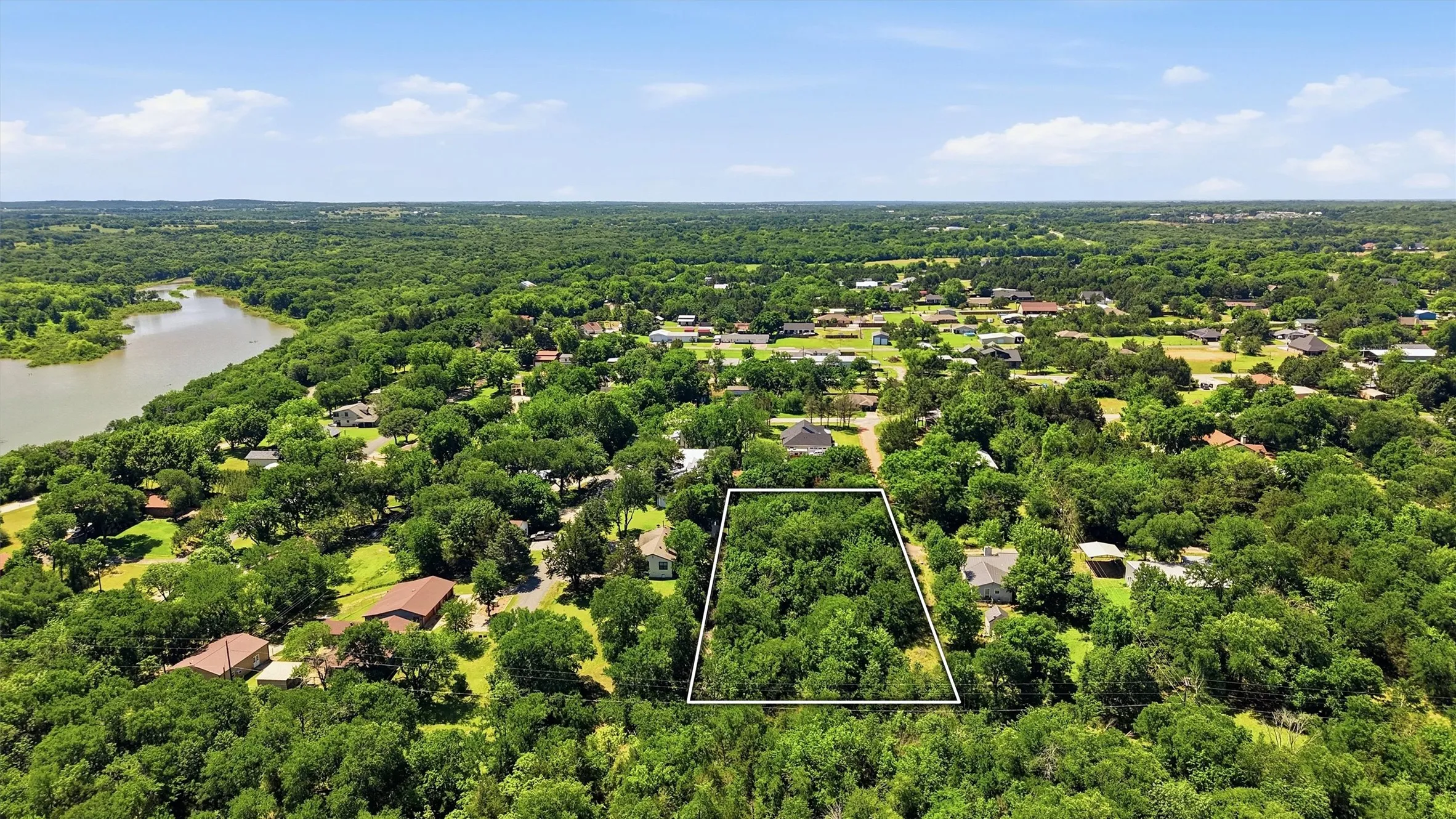 Unimproved Land For Sale in Grayson County , TBD Pine Drive, Pottsboro, Texas 75076, 0, 0, Garage spaces, 0 Sqft, built in 0, Price $149,000, mls#21267918, Real Estate Agent in Pottsboro, Homes For Sale in Grayson county, Homes For Sale in Pottsboro, Realtor in Pottsboro Texas, Real Estate Brokerage Independent Realty Texas, Luminita Cordes Realtor