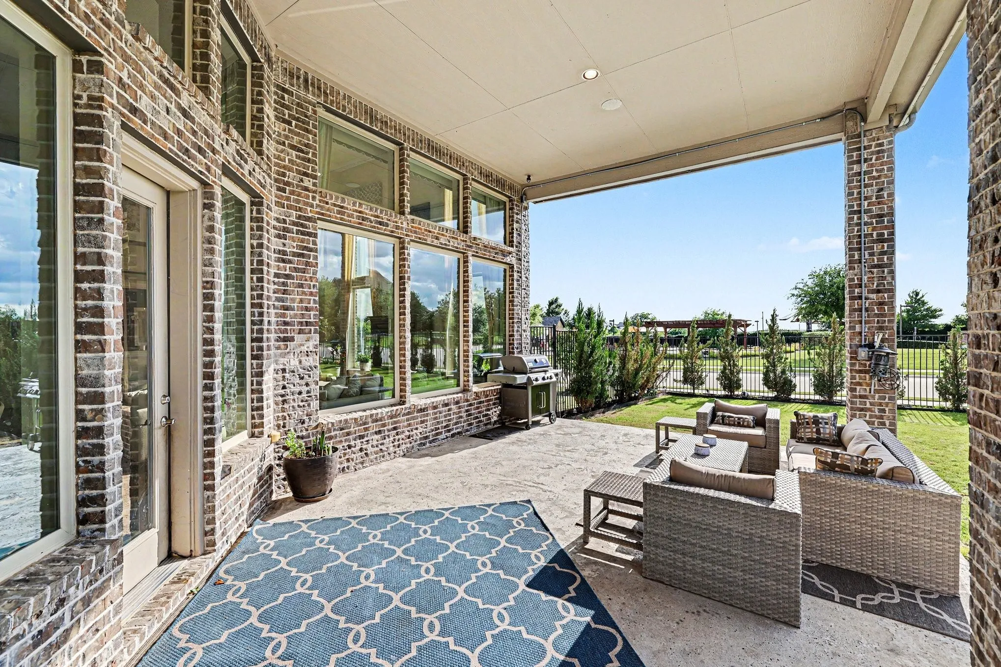 Single Family Residence For Sale in Collin County , 1501 Winchester Drive, Prosper, Texas 75078, 4 Bedroom, 5 Bathroom, 3 Garage spaces, 4,640 Sqft, built in 2015, mls#21189147, Real Estate Agent in Prosper, Homes For Sale in Collin county, Homes For Sale in Prosper, Realtor in Prosper Texas, Real Estate Brokerage Independent Realty Texas, Luminita Cordes Realtor