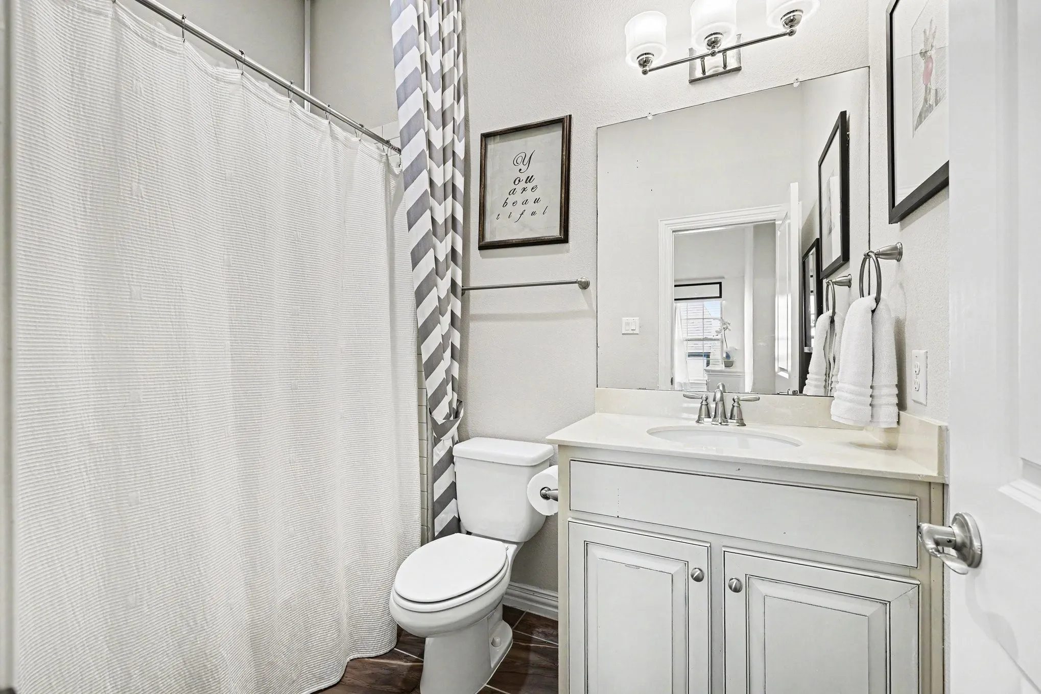 Single Family Residence For Sale in Collin County , 1501 Winchester Drive, Prosper, Texas 75078, 4 Bedroom, 5 Bathroom, 3 Garage spaces, 4,640 Sqft, built in 2015, mls#21189147, Real Estate Agent in Prosper, Homes For Sale in Collin county, Homes For Sale in Prosper, Realtor in Prosper Texas, Real Estate Brokerage Independent Realty Texas, Luminita Cordes Realtor