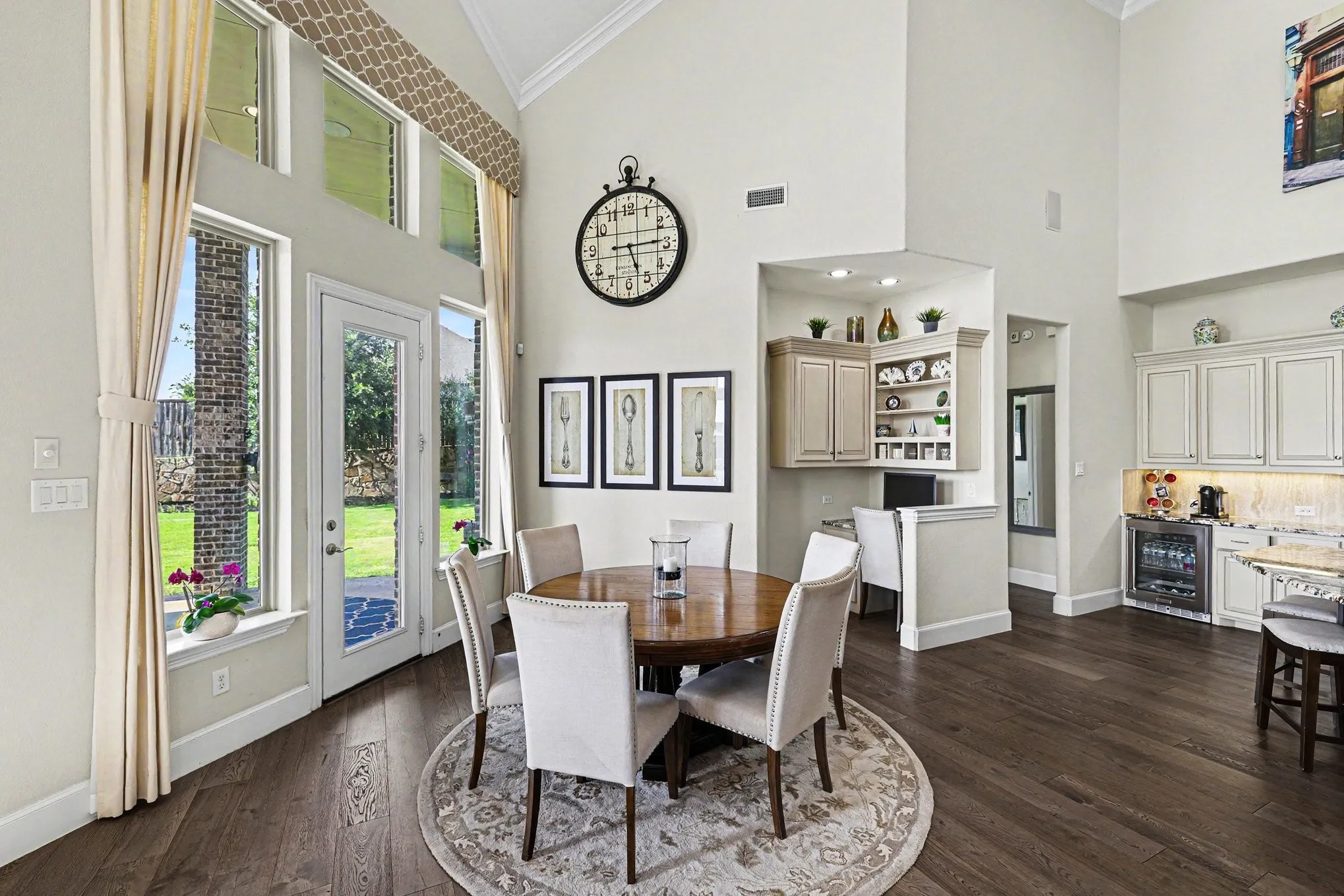 Single Family Residence For Sale in Collin County , 1501 Winchester Drive, Prosper, Texas 75078, 4 Bedroom, 5 Bathroom, 3 Garage spaces, 4,640 Sqft, built in 2015, mls#21189147, Real Estate Agent in Prosper, Homes For Sale in Collin county, Homes For Sale in Prosper, Realtor in Prosper Texas, Real Estate Brokerage Independent Realty Texas, Luminita Cordes Realtor