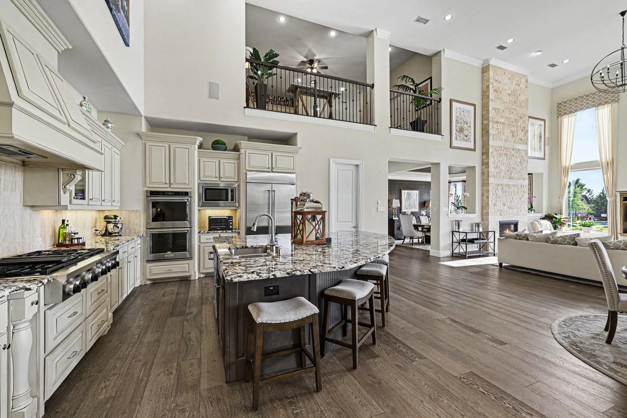 Single Family Residence For Sale in Collin County , 1501 Winchester Drive, Prosper, Texas 75078, 4 Bedroom, 5 Bathroom, 3 Garage spaces, 4,640 Sqft, built in 2015, mls#21189147, Real Estate Agent in Prosper, Homes For Sale in Collin county, Homes For Sale in Prosper, Realtor in Prosper Texas, Real Estate Brokerage Independent Realty Texas, Luminita Cordes Realtor