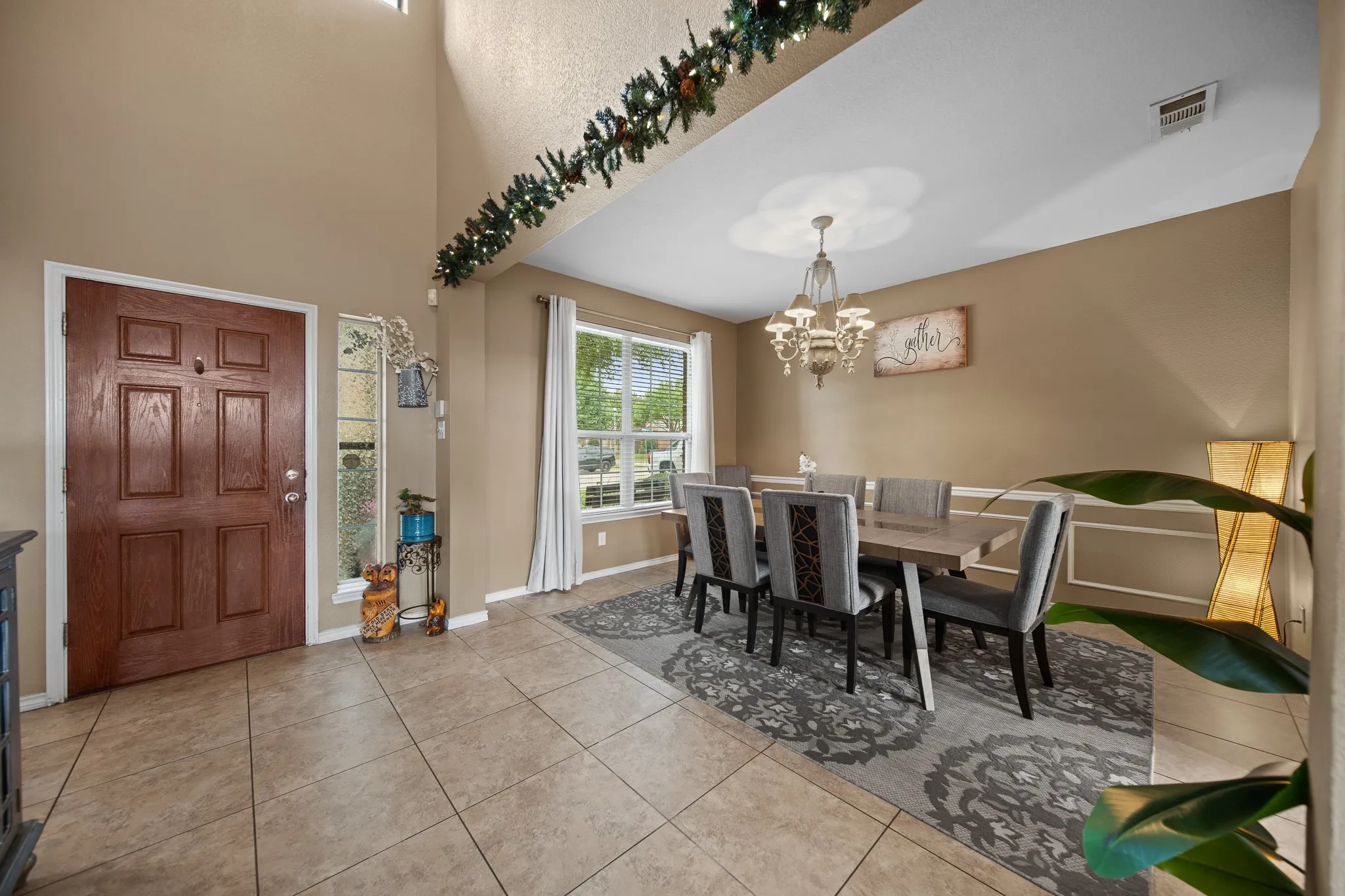 Single Family Residence For Sale in Dallas County , 7114 Bickers Drive, Rowlett, Texas 75089, 4 Bedroom, 3 Bathroom, 2 Garage spaces, 3,038 Sqft, built in 2005, mls#21268726, Real Estate Agent in Rowlett, Homes For Sale in Dallas county, Homes For Sale in Rowlett, Realtor in Rowlett Texas, Real Estate Brokerage Independent Realty Texas, Luminita Cordes Realtor
