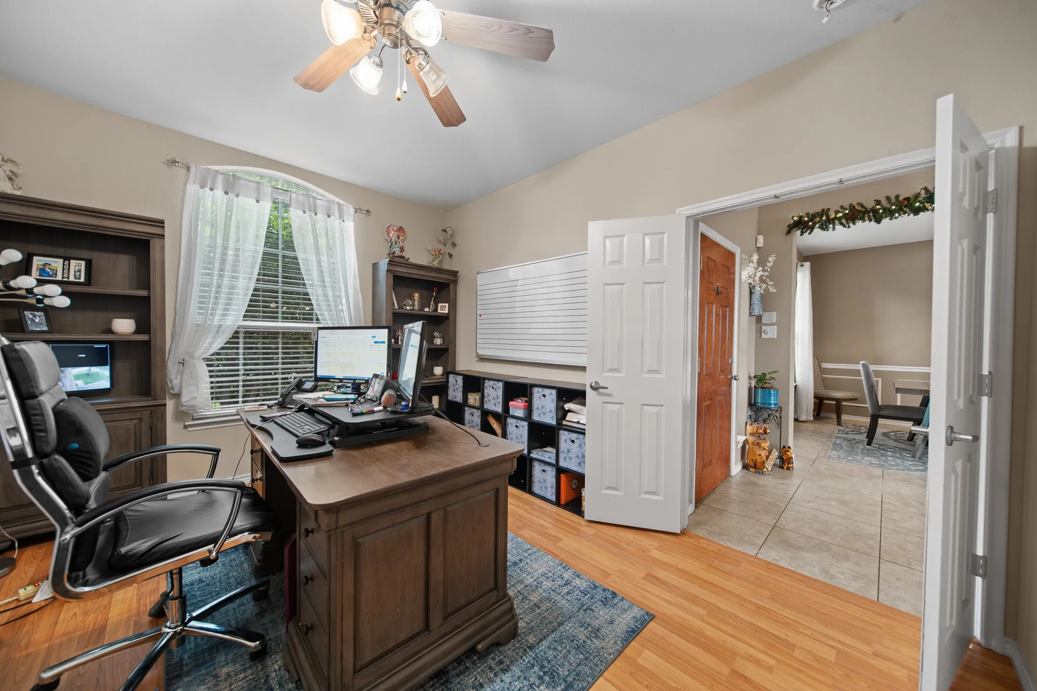 Single Family Residence For Sale in Dallas County , 7114 Bickers Drive, Rowlett, Texas 75089, 4 Bedroom, 3 Bathroom, 2 Garage spaces, 3,038 Sqft, built in 2005, mls#21268726, Real Estate Agent in Rowlett, Homes For Sale in Dallas county, Homes For Sale in Rowlett, Realtor in Rowlett Texas, Real Estate Brokerage Independent Realty Texas, Luminita Cordes Realtor