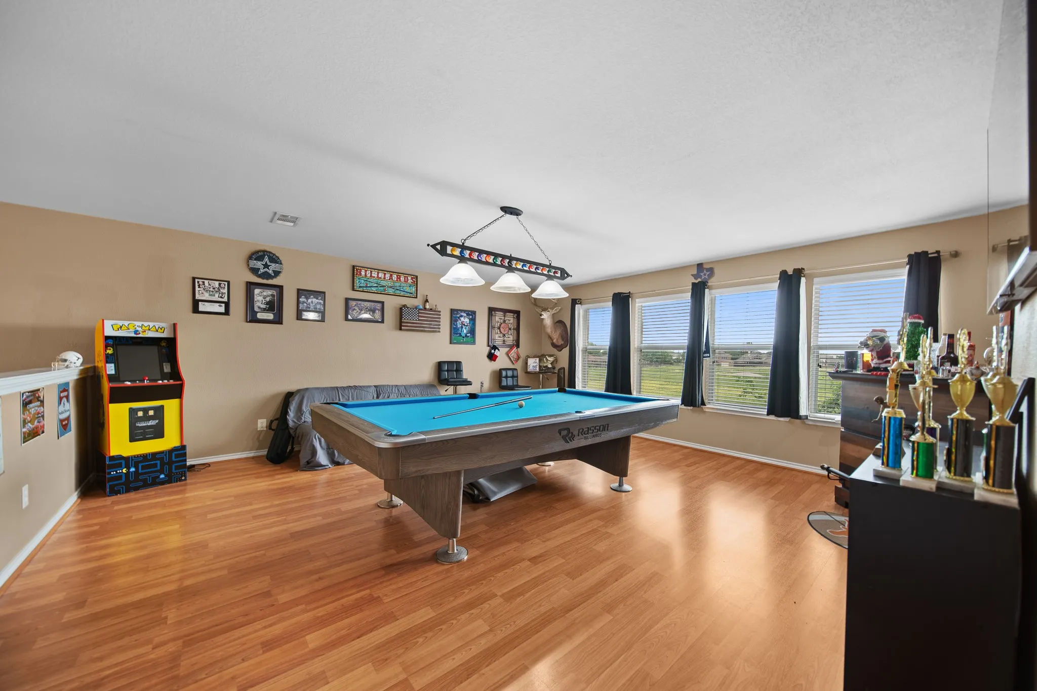 Single Family Residence For Sale in Dallas County , 7114 Bickers Drive, Rowlett, Texas 75089, 4 Bedroom, 3 Bathroom, 2 Garage spaces, 3,038 Sqft, built in 2005, mls#21268726, Real Estate Agent in Rowlett, Homes For Sale in Dallas county, Homes For Sale in Rowlett, Realtor in Rowlett Texas, Real Estate Brokerage Independent Realty Texas, Luminita Cordes Realtor