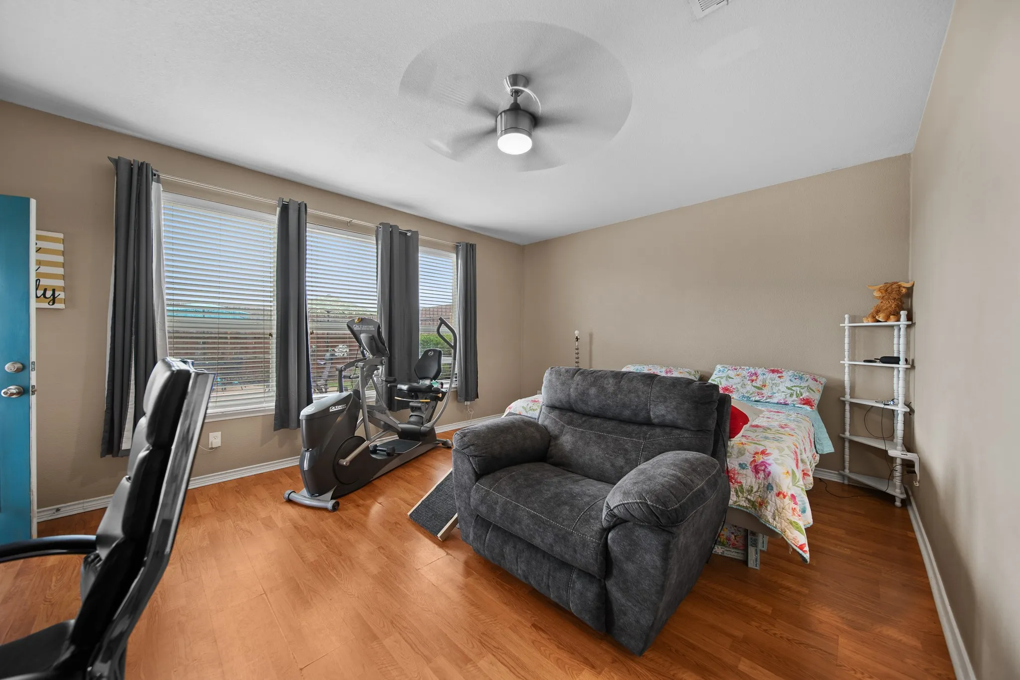 Single Family Residence For Sale in Dallas County , 7114 Bickers Drive, Rowlett, Texas 75089, 4 Bedroom, 3 Bathroom, 2 Garage spaces, 3,038 Sqft, built in 2005, mls#21268726, Real Estate Agent in Rowlett, Homes For Sale in Dallas county, Homes For Sale in Rowlett, Realtor in Rowlett Texas, Real Estate Brokerage Independent Realty Texas, Luminita Cordes Realtor