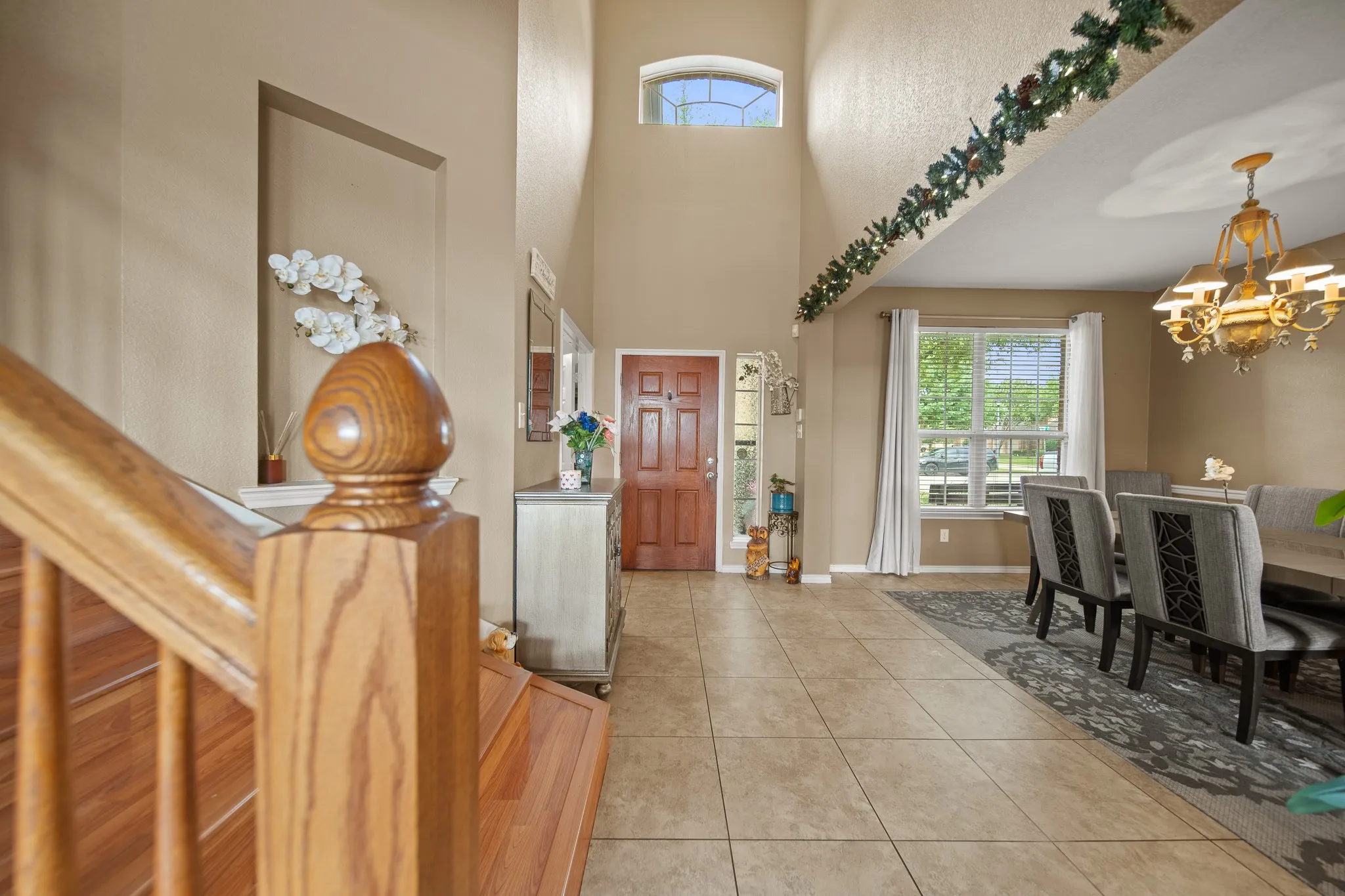 Single Family Residence For Sale in Dallas County , 7114 Bickers Drive, Rowlett, Texas 75089, 4 Bedroom, 3 Bathroom, 2 Garage spaces, 3,038 Sqft, built in 2005, mls#21268726, Real Estate Agent in Rowlett, Homes For Sale in Dallas county, Homes For Sale in Rowlett, Realtor in Rowlett Texas, Real Estate Brokerage Independent Realty Texas, Luminita Cordes Realtor