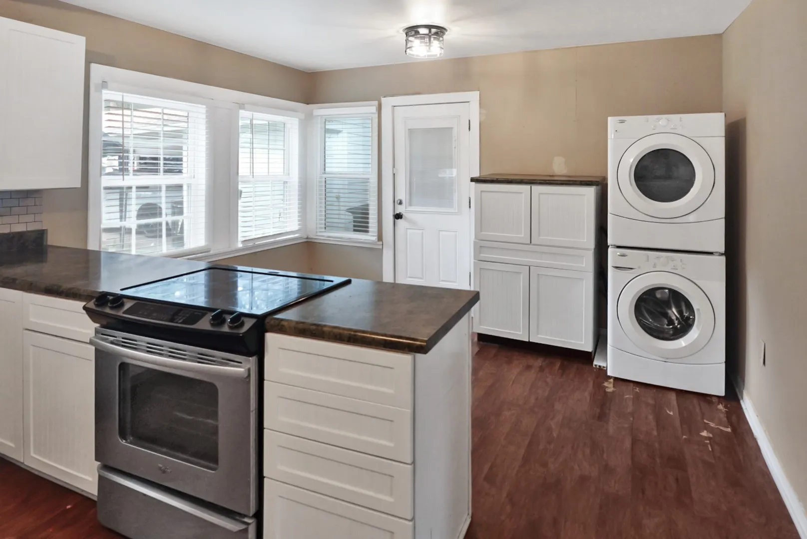 Single Family Residence For Sale in Palo Pinto County , 216 19th Street, Mineral Wells, Texas 76067, 2 Bedrooms, 1 Bathroom, Garage spaces, 1,226 Sqft, built in 1935, Price $155,000, mls#21269043, Real Estate Agent in Mineral Wells, Homes For Sale in Palo Pinto county, Homes For Sale in Mineral Wells, Realtor in Mineral Wells Texas, Real Estate Brokerage Independent Realty Texas, Luminita Cordes Realtor