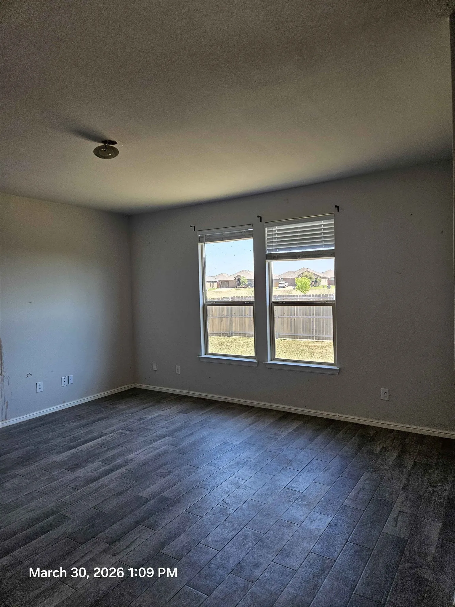 Single Family Residence For Sale in Tarrant County , 9308 Red Brush Trail, Fort Worth, Texas 76131, 4 Bedroom, 2 Bathroom, 2 Garage spaces, 1,840 Sqft, built in 2022, mls#21269045, Real Estate Agent in Fort Worth, Homes For Sale in Tarrant county, Homes For Sale in Fort Worth, Realtor in Fort Worth Texas, Real Estate Brokerage Independent Realty Texas, Luminita Cordes Realtor