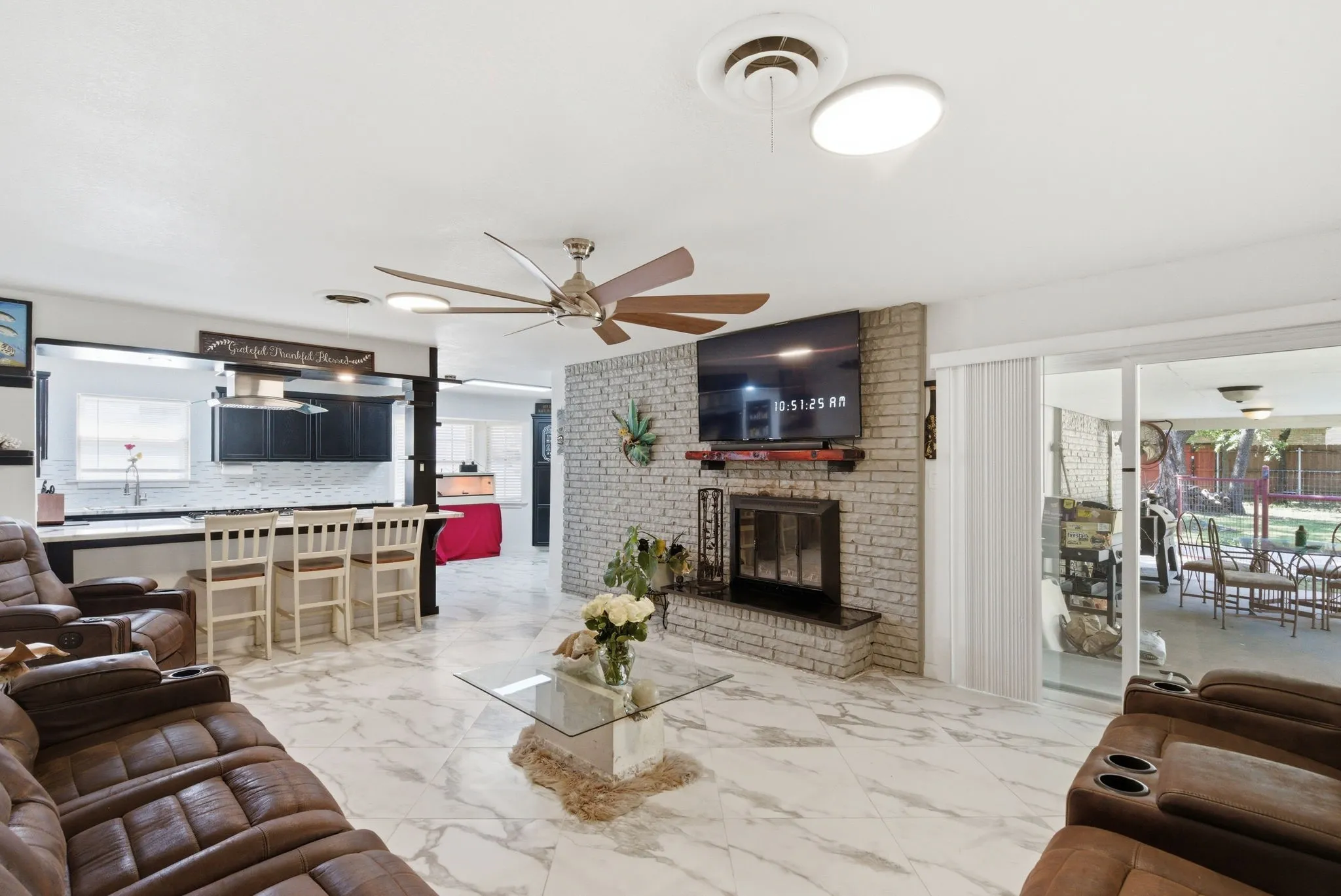 Single Family Residence For Sale in Palo Pinto County , 1001 NW 11th Street, Mineral Wells, Texas 76067, 3 Bedroom, 3 Bathroom, 2 Garage spaces, 2,001 Sqft, built in 1964, mls#21268635, Real Estate Agent in Mineral Wells, Homes For Sale in Palo Pinto county, Homes For Sale in Mineral Wells, Realtor in Mineral Wells Texas, Real Estate Brokerage Independent Realty Texas, Luminita Cordes Realtor