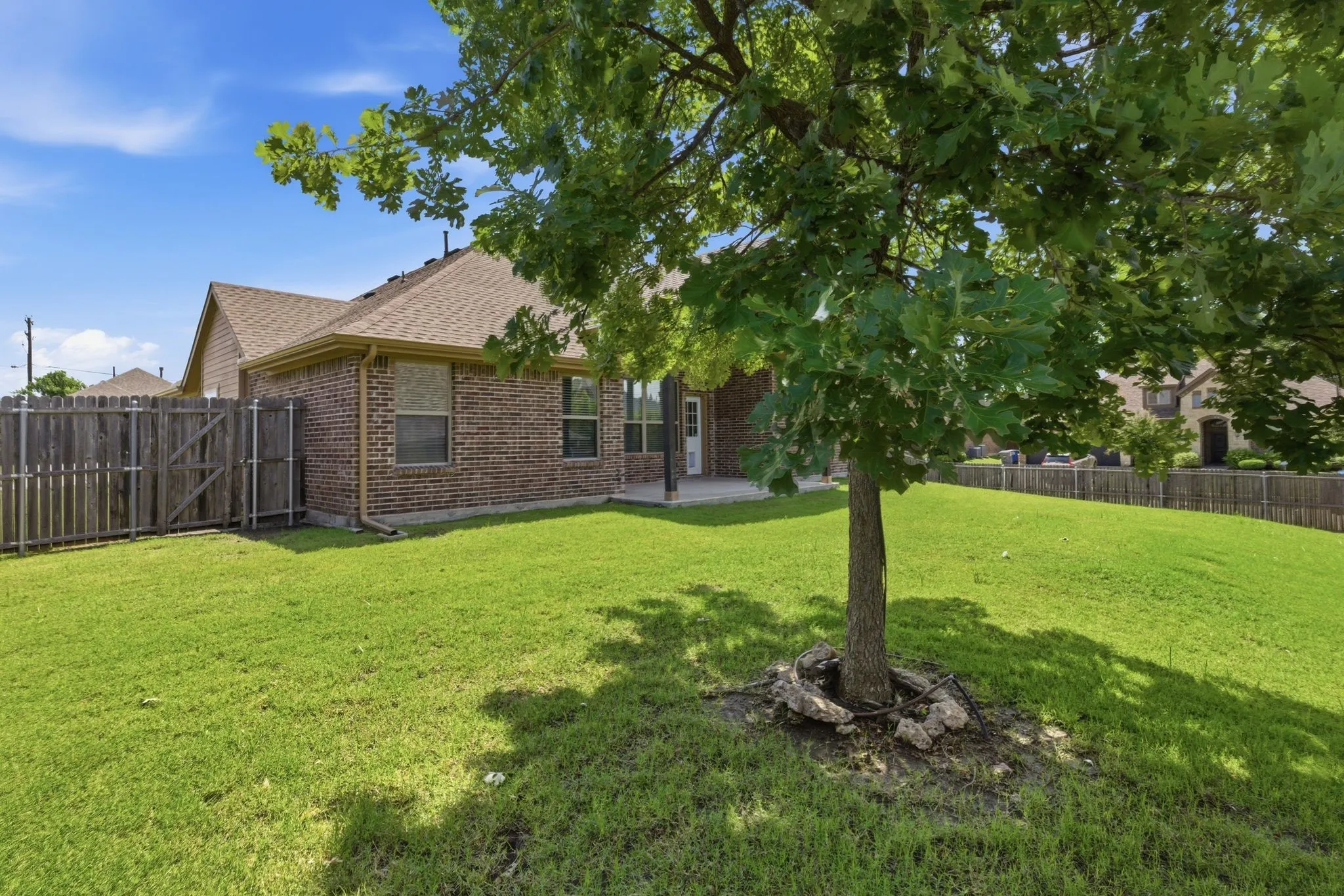 Single Family Residence For Sale in Collin County , 1706 Asbury Drive, Wylie, Texas 75098, 4 Bedroom, 2 Bathroom, 2 Garage spaces, 2,635 Sqft, built in 2018, mls#21266689, Real Estate Agent in Wylie, Homes For Sale in Collin county, Homes For Sale in Wylie, Realtor in Wylie Texas, Real Estate Brokerage Independent Realty Texas, Luminita Cordes Realtor