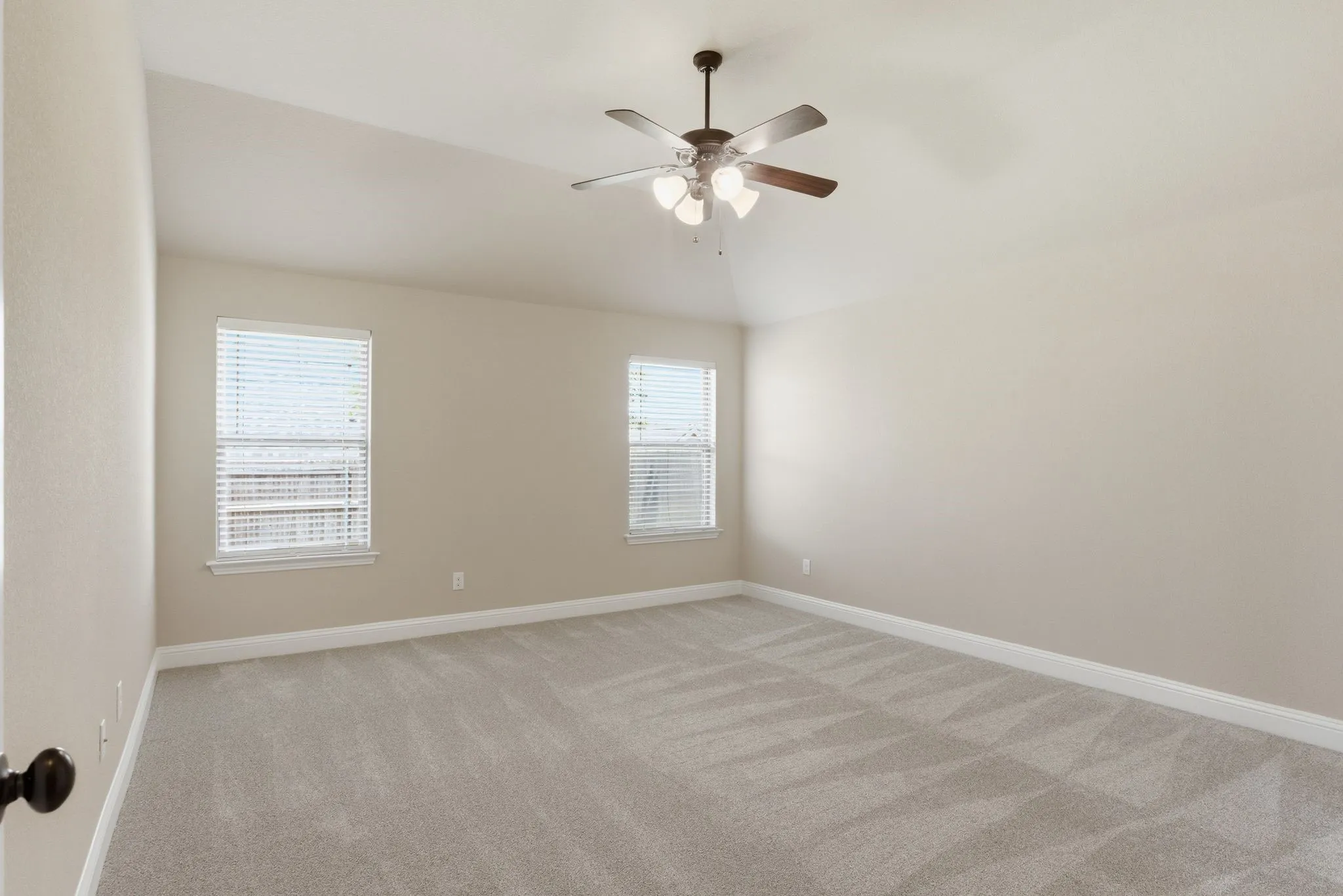 Single Family Residence For Sale in Collin County , 1706 Asbury Drive, Wylie, Texas 75098, 4 Bedroom, 2 Bathroom, 2 Garage spaces, 2,635 Sqft, built in 2018, mls#21266689, Real Estate Agent in Wylie, Homes For Sale in Collin county, Homes For Sale in Wylie, Realtor in Wylie Texas, Real Estate Brokerage Independent Realty Texas, Luminita Cordes Realtor