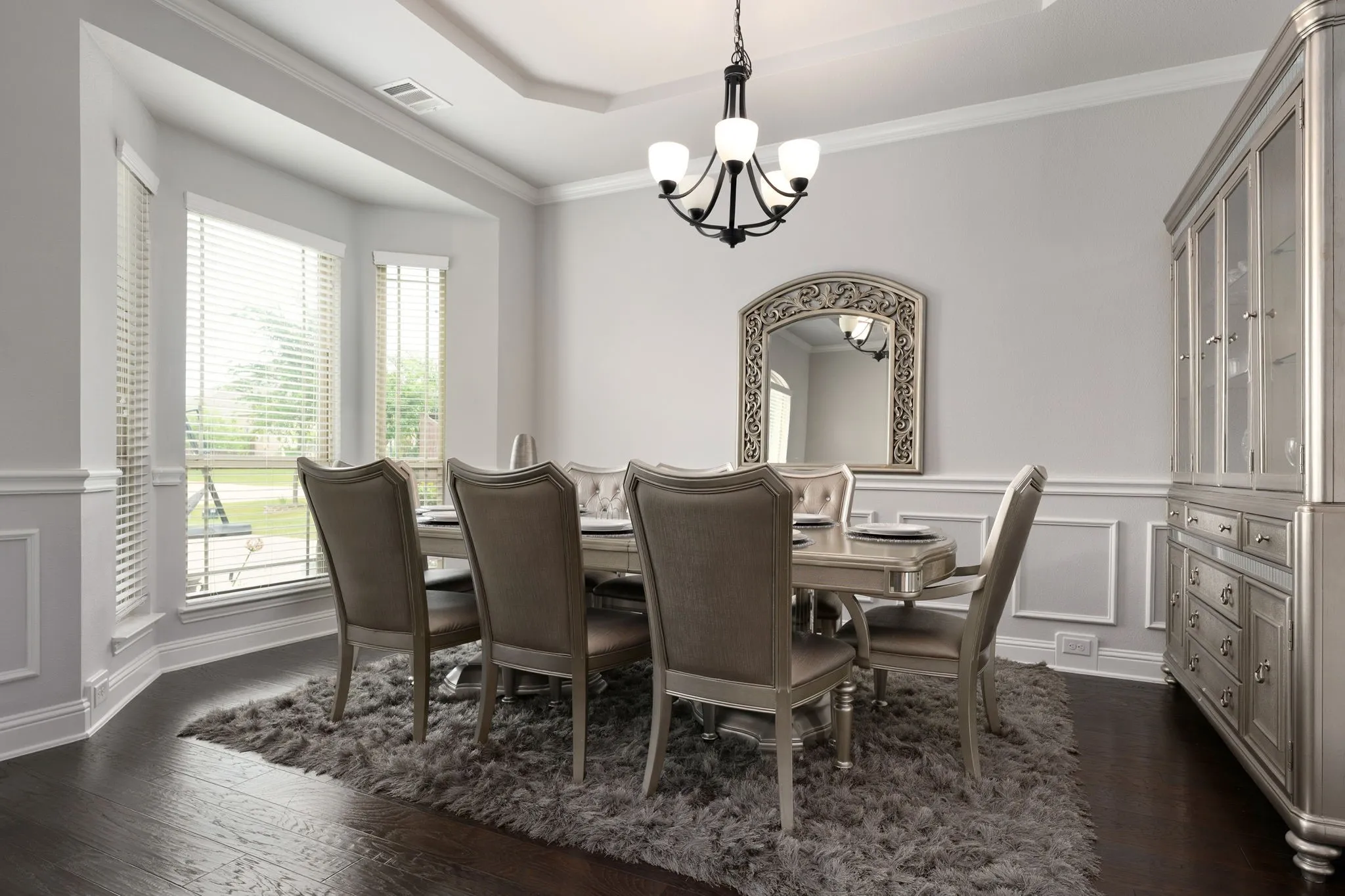 Single Family Residence For Sale in Denton County , 116 Thoroughbred Drive, Hickory Creek, Texas 75065, 5 Bedroom, 4 Bathroom, 3 Garage spaces, 4,454 Sqft, built in 2019, mls#21267079, Real Estate Agent in Hickory Creek, Homes For Sale in Denton county, Homes For Sale in Hickory Creek, Realtor in Hickory Creek Texas, Real Estate Brokerage Independent Realty Texas, Luminita Cordes Realtor
