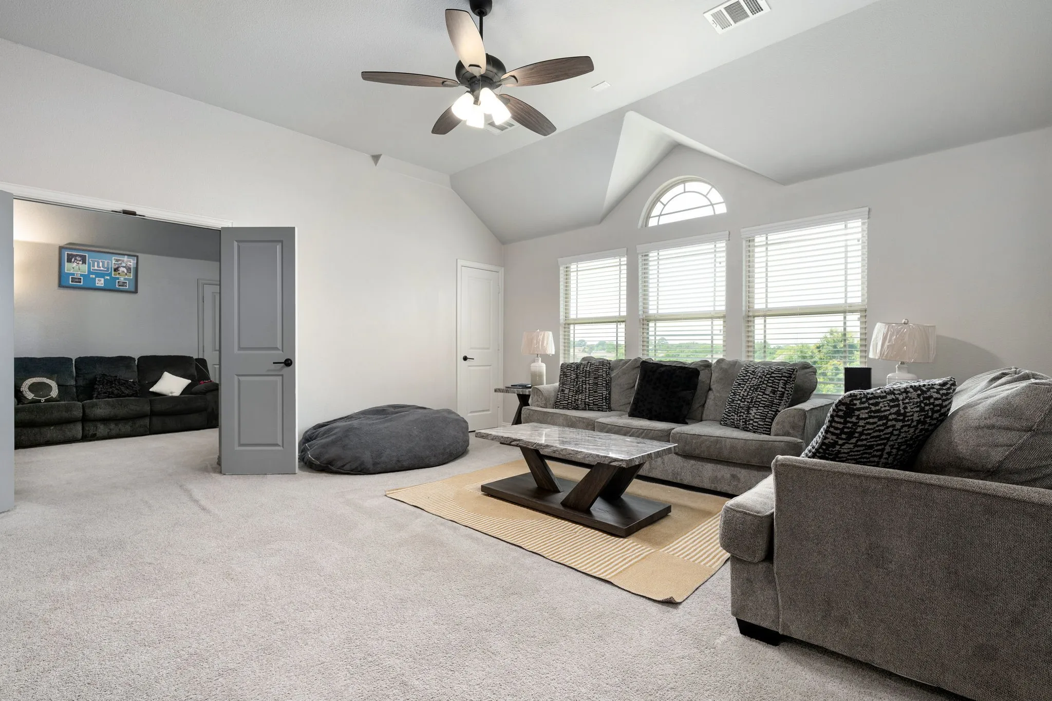 Single Family Residence For Sale in Denton County , 116 Thoroughbred Drive, Hickory Creek, Texas 75065, 5 Bedroom, 4 Bathroom, 3 Garage spaces, 4,454 Sqft, built in 2019, mls#21267079, Real Estate Agent in Hickory Creek, Homes For Sale in Denton county, Homes For Sale in Hickory Creek, Realtor in Hickory Creek Texas, Real Estate Brokerage Independent Realty Texas, Luminita Cordes Realtor
