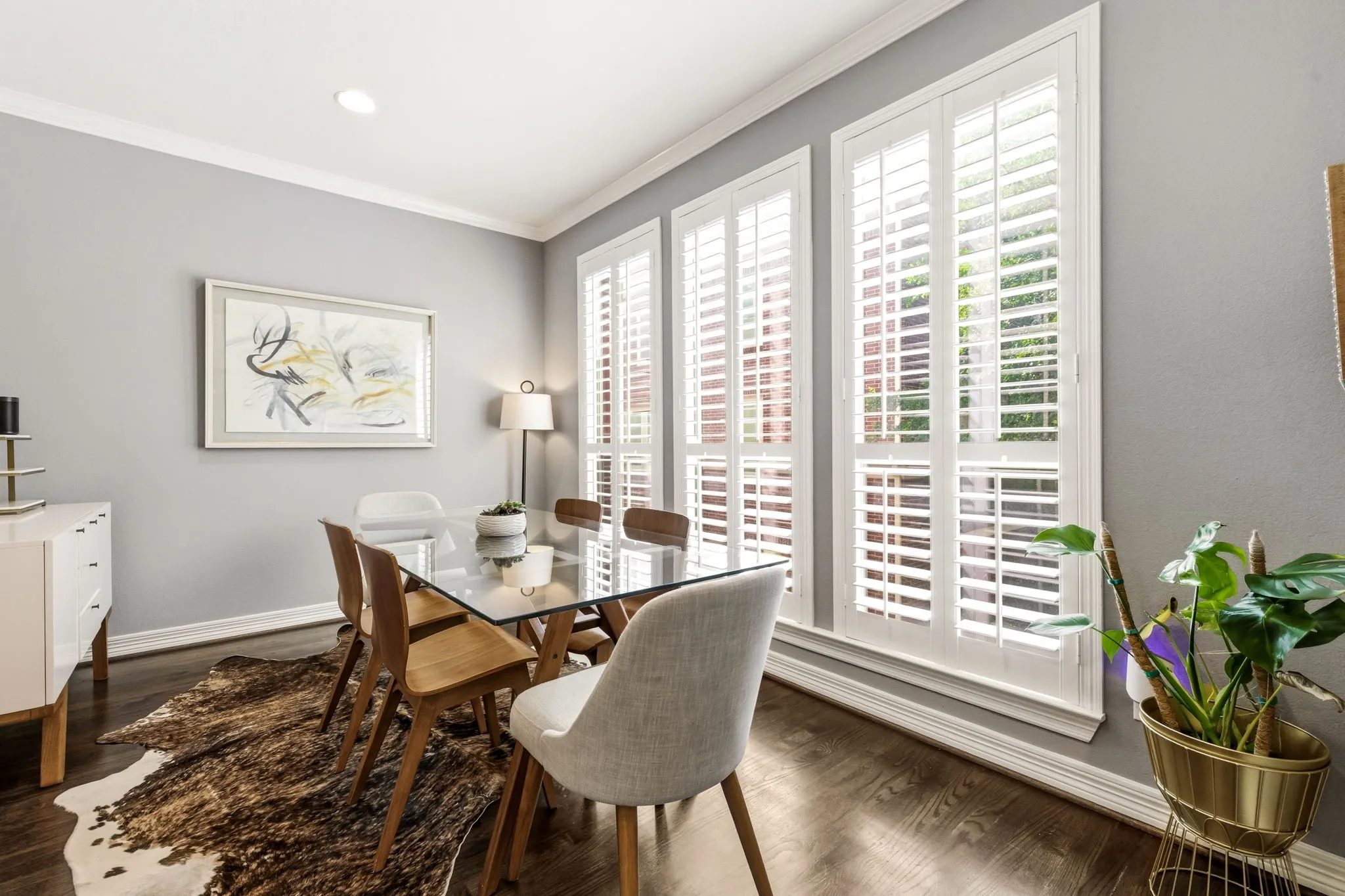 Single Family Residence For Sale in Dallas County , 3427 Howell Street, Dallas, Texas 75204, 3 Bedrooms, 4 Bathrooms, 2 Garage spaces, 2,471 Sqft, built in 2004, Price $790,000, mls#21259699, Real Estate Agent in Dallas, Homes For Sale in Dallas county, Homes For Sale in Dallas, Realtor in Dallas Texas, Real Estate Brokerage Independent Realty Texas, Luminita Cordes Realtor