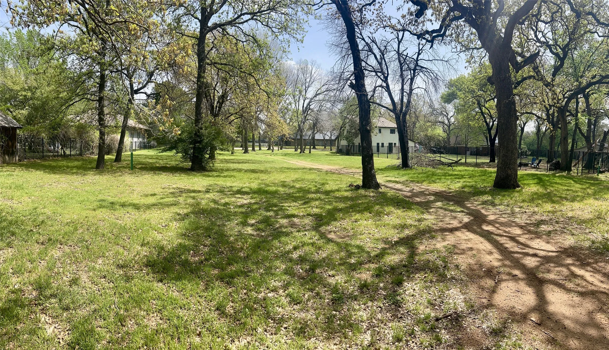 Unimproved Land For Sale in Denton County , 103 Wild Oak Lane, Hickory Creek, Texas 75065, 0, 0, Garage spaces, 0 Sqft, built in 0, mls#21268385, Real Estate Agent in Hickory Creek, Homes For Sale in Denton county, Homes For Sale in Hickory Creek, Realtor in Hickory Creek Texas, Real Estate Brokerage Independent Realty Texas, Luminita Cordes Realtor