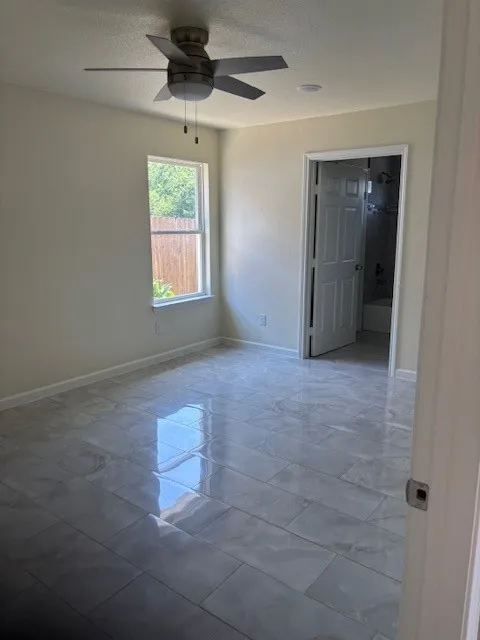 Single Family Residence For Sale in Hill County , 104 S Wall Street, Itasca, Texas 76055, 3 Bedroom, 2 Bathroom, Garage spaces, 1,306 Sqft, built in 2025, mls#21268613, Real Estate Agent in Itasca, Homes For Sale in Hill county, Homes For Sale in Itasca, Realtor in Itasca Texas, Real Estate Brokerage Independent Realty Texas, Luminita Cordes Realtor