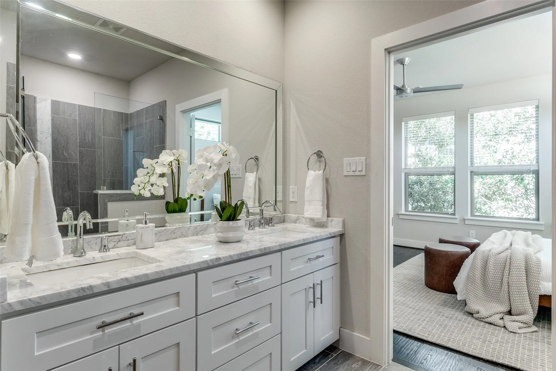 Condominium For Sale in Dallas County , 3170 Carmel Street 103, Dallas, Texas 75204, 2 Bedroom, 3 Bathroom, 2 Garage spaces, 2,018 Sqft, built in 2018, mls#21268324, Real Estate Agent in Dallas, Homes For Sale in Dallas county, Homes For Sale in Dallas, Realtor in Dallas Texas, Real Estate Brokerage Independent Realty Texas, Luminita Cordes Realtor