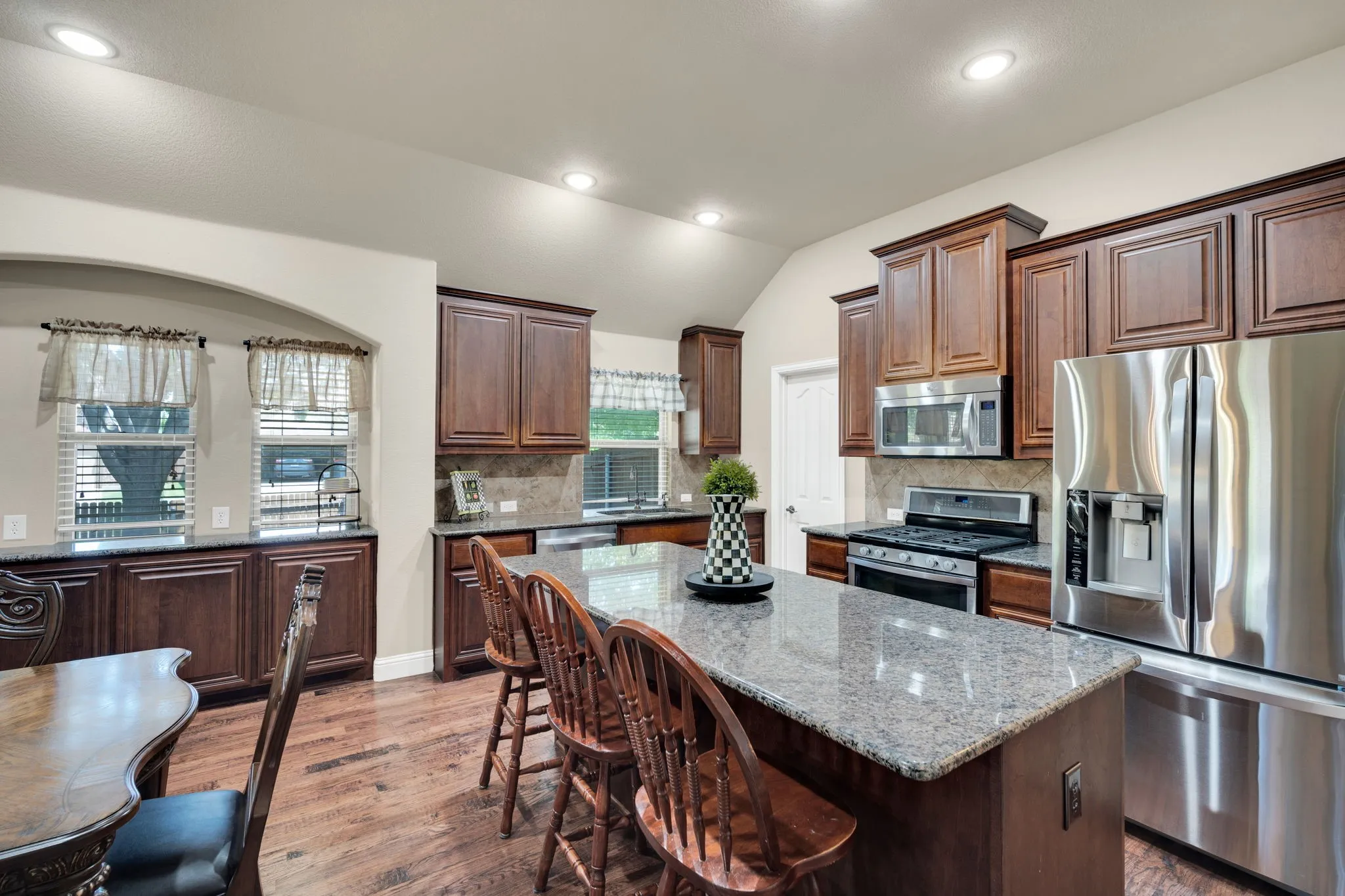 Single Family Residence For Sale in Collin County , 902 Calder Court, Anna, Texas 75409, 4 Bedrooms, 2 Bathrooms, 3 Garage spaces, 2,045 Sqft, built in 2013, Price $399,000, mls#21253450, Real Estate Agent in Anna, Homes For Sale in Collin county, Homes For Sale in Anna, Realtor in Anna Texas, Real Estate Brokerage Independent Realty Texas, Luminita Cordes Realtor
