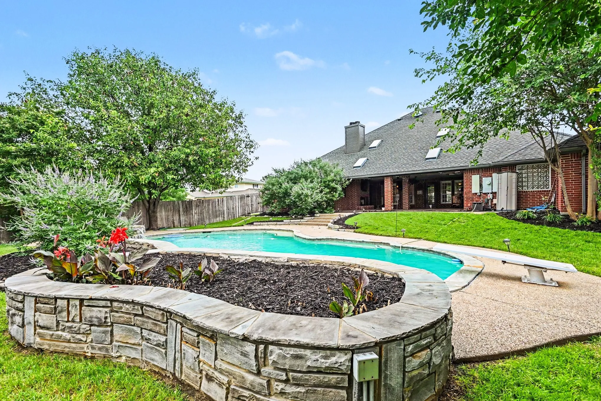 Single Family Residence For Sale in Tarrant County , 13901 Northwest Court, Haslet, Texas 76052, 3 Bedroom, 4 Bathroom, 2 Garage spaces, 3,367 Sqft, built in 2000, Price $750,000, mls#21261342, Real Estate Agent in Haslet, Homes For Sale in Tarrant county, Homes For Sale in Haslet, Realtor in Haslet Texas, Real Estate Brokerage Independent Realty Texas, Luminita Cordes Realtor