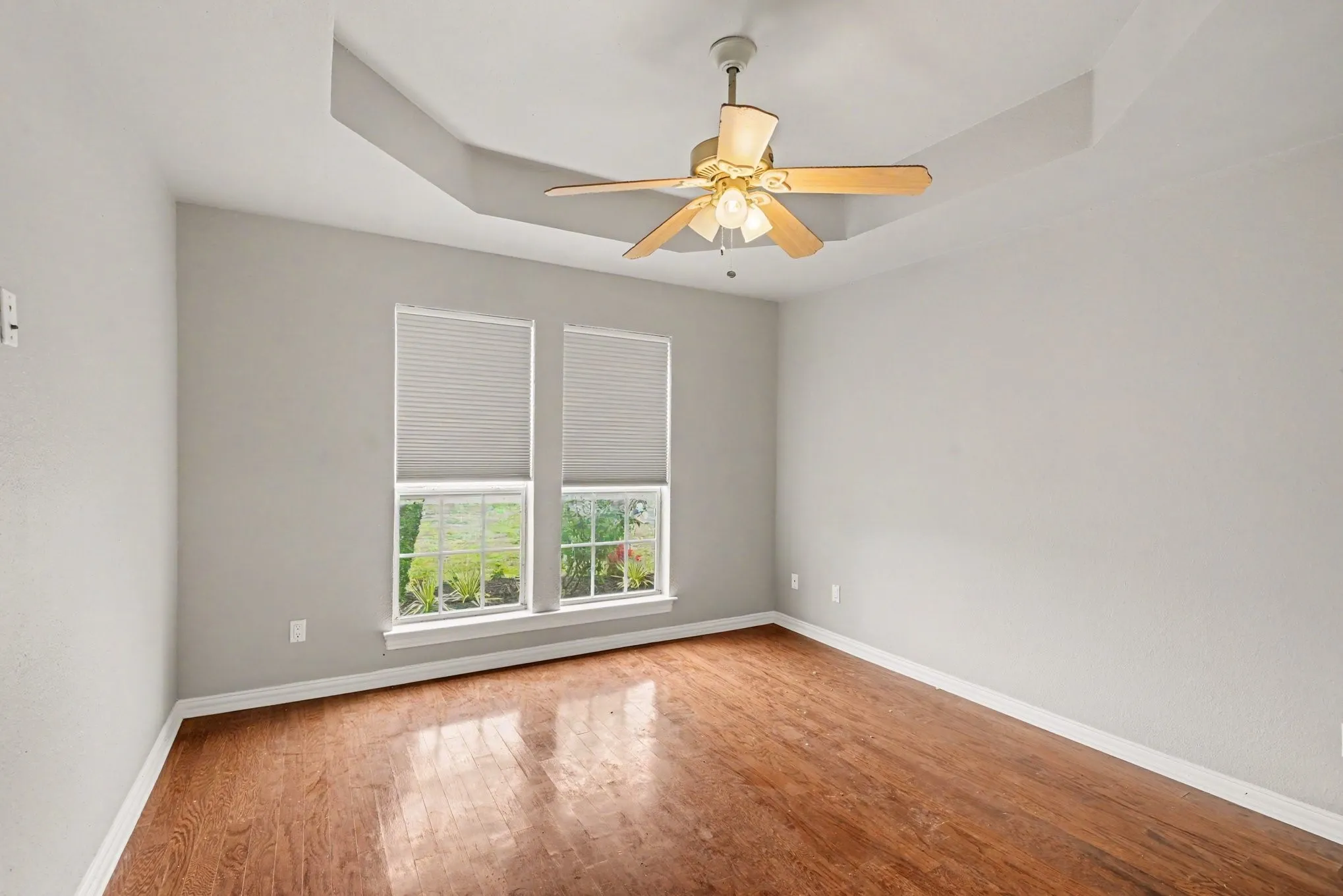 Single Family Residence For Sale in Tarrant County , 13901 Northwest Court, Haslet, Texas 76052, 3 Bedroom, 4 Bathroom, 2 Garage spaces, 3,367 Sqft, built in 2000, Price $750,000, mls#21261342, Real Estate Agent in Haslet, Homes For Sale in Tarrant county, Homes For Sale in Haslet, Realtor in Haslet Texas, Real Estate Brokerage Independent Realty Texas, Luminita Cordes Realtor