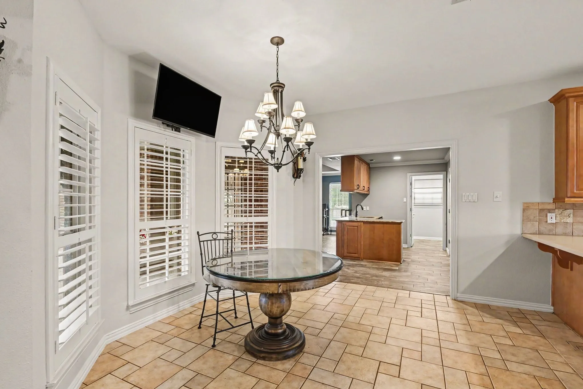 Single Family Residence For Sale in Tarrant County , 13901 Northwest Court, Haslet, Texas 76052, 3 Bedroom, 4 Bathroom, 2 Garage spaces, 3,367 Sqft, built in 2000, Price $750,000, mls#21261342, Real Estate Agent in Haslet, Homes For Sale in Tarrant county, Homes For Sale in Haslet, Realtor in Haslet Texas, Real Estate Brokerage Independent Realty Texas, Luminita Cordes Realtor