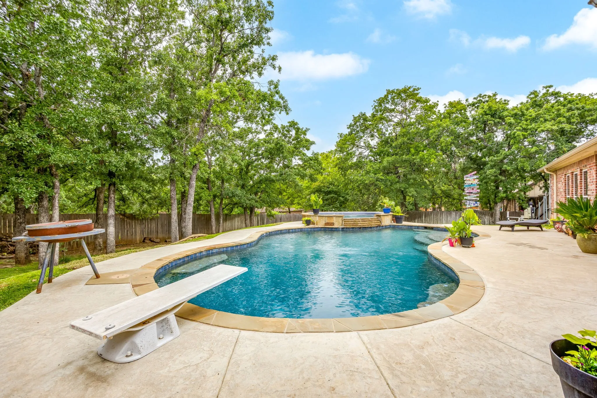 Single Family Residence For Sale in Erath County , 116 Flat Foot, Stephenville, Texas 76401, 4 Bedroom, 4 Bathroom, 2 Garage spaces, 2,723 Sqft, built in 2014, mls#21269219, Real Estate Agent in Stephenville, Homes For Sale in Erath county, Homes For Sale in Stephenville, Realtor in Stephenville Texas, Real Estate Brokerage Independent Realty Texas, Luminita Cordes Realtor