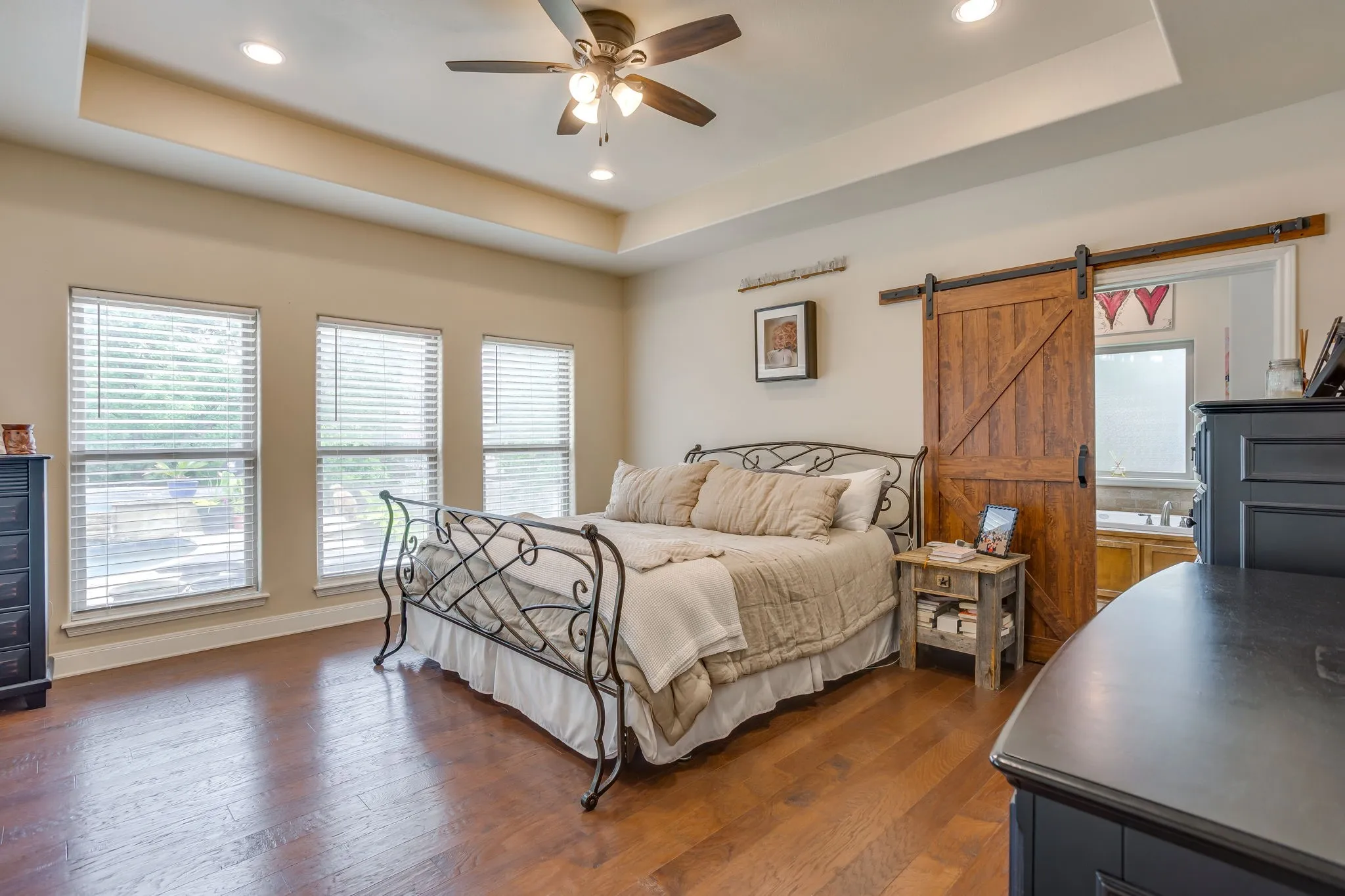 Single Family Residence For Sale in Erath County , 116 Flat Foot, Stephenville, Texas 76401, 4 Bedroom, 4 Bathroom, 2 Garage spaces, 2,723 Sqft, built in 2014, mls#21269219, Real Estate Agent in Stephenville, Homes For Sale in Erath county, Homes For Sale in Stephenville, Realtor in Stephenville Texas, Real Estate Brokerage Independent Realty Texas, Luminita Cordes Realtor