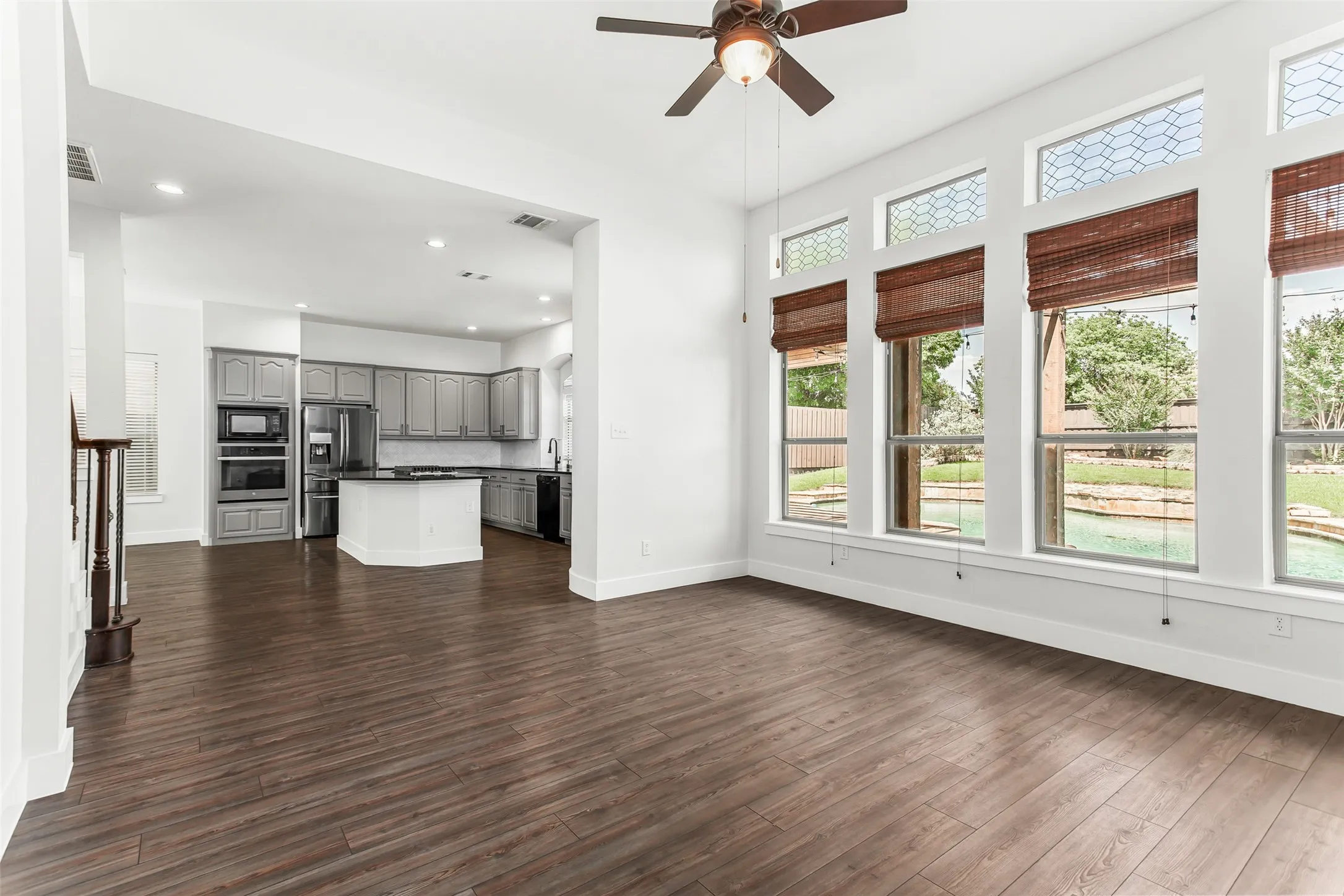 Single Family Residence For Rent in Dallas County , 4738 Coyote Trail, Dallas, Texas 75227, 3 Bedroom, 3 Bathroom, 2 Garage spaces, 3,483 Sqft, built in 2005, mls#21264668, Real Estate Agent in Dallas, Homes For Rent in Dallas county, Homes For Rent in Dallas, Realtor in Dallas Texas, Real Estate Brokerage Independent Realty Texas, Luminita Cordes Realtor