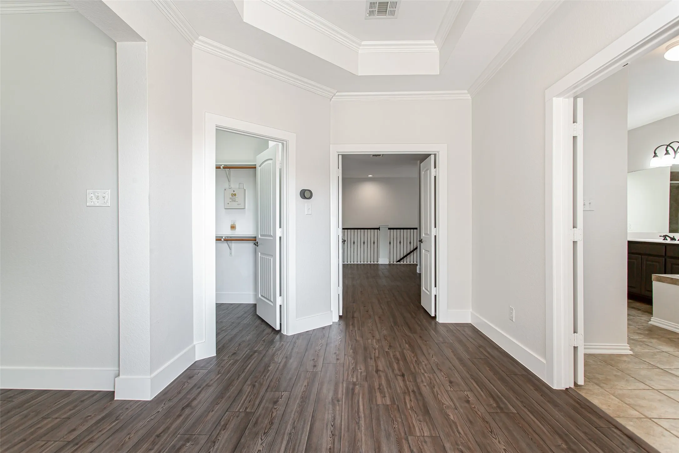 Single Family Residence For Rent in Dallas County , 4738 Coyote Trail, Dallas, Texas 75227, 3 Bedroom, 3 Bathroom, 2 Garage spaces, 3,483 Sqft, built in 2005, mls#21264668, Real Estate Agent in Dallas, Homes For Rent in Dallas county, Homes For Rent in Dallas, Realtor in Dallas Texas, Real Estate Brokerage Independent Realty Texas, Luminita Cordes Realtor