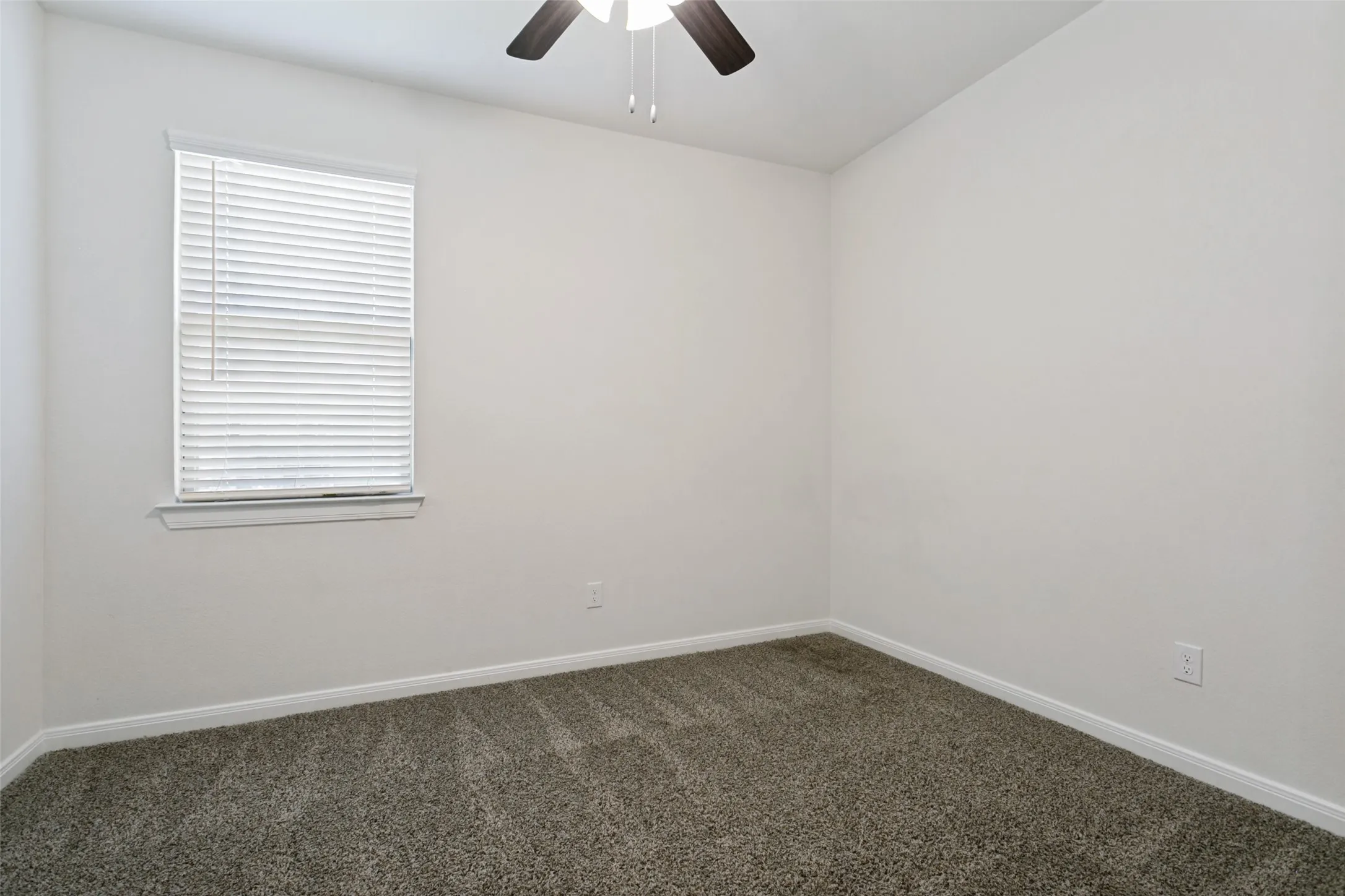 Single Family Residence For Rent in Denton County , 3011 Tahoka Springs, Aubrey, Texas 76227, 4 Bedrooms, 2 Bathrooms, 2 Garage spaces, 1,858 Sqft, built in 2023, Price $2,395, mls#21267862, Real Estate Agent in Aubrey, Homes For Rent in Denton county, Homes For Rent in Aubrey, Realtor in Aubrey Texas, Real Estate Brokerage Independent Realty Texas, Luminita Cordes Realtor