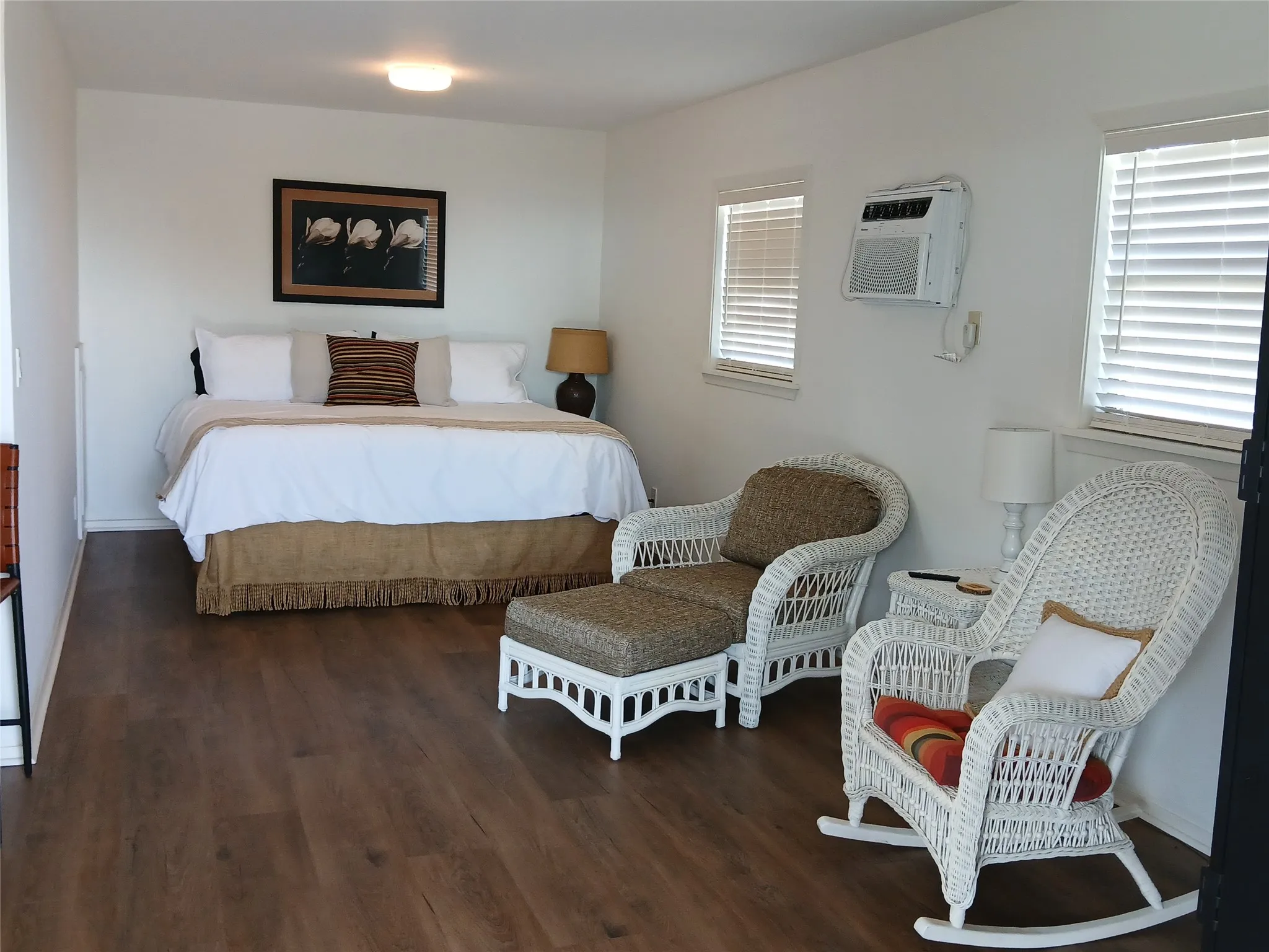 Single Family Residence For Rent in Bosque County , 134 Private Road 1623, Clifton, Texas 76634, 1 Bedroom, 1 Bathroom, Garage spaces, 480 Sqft, built in 1975, mls#21269375, Real Estate Agent in Clifton, Homes For Rent in Bosque county, Homes For Rent in Clifton, Realtor in Clifton Texas, Real Estate Brokerage Independent Realty Texas, Luminita Cordes Realtor