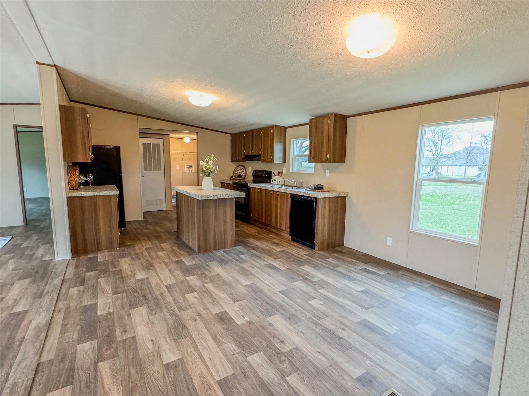 Manufactured Home For Rent in Hunt County , 256 County Road 3101, Greenville, Texas 75402, 3 Bedrooms, 2 Bathrooms, Garage spaces, 1,564 Sqft, built in 2023, Price $1,850, mls#21269398, Real Estate Agent in Greenville, Homes For Rent in Hunt county, Homes For Rent in Greenville, Realtor in Greenville Texas, Real Estate Brokerage Independent Realty Texas, Luminita Cordes Realtor
