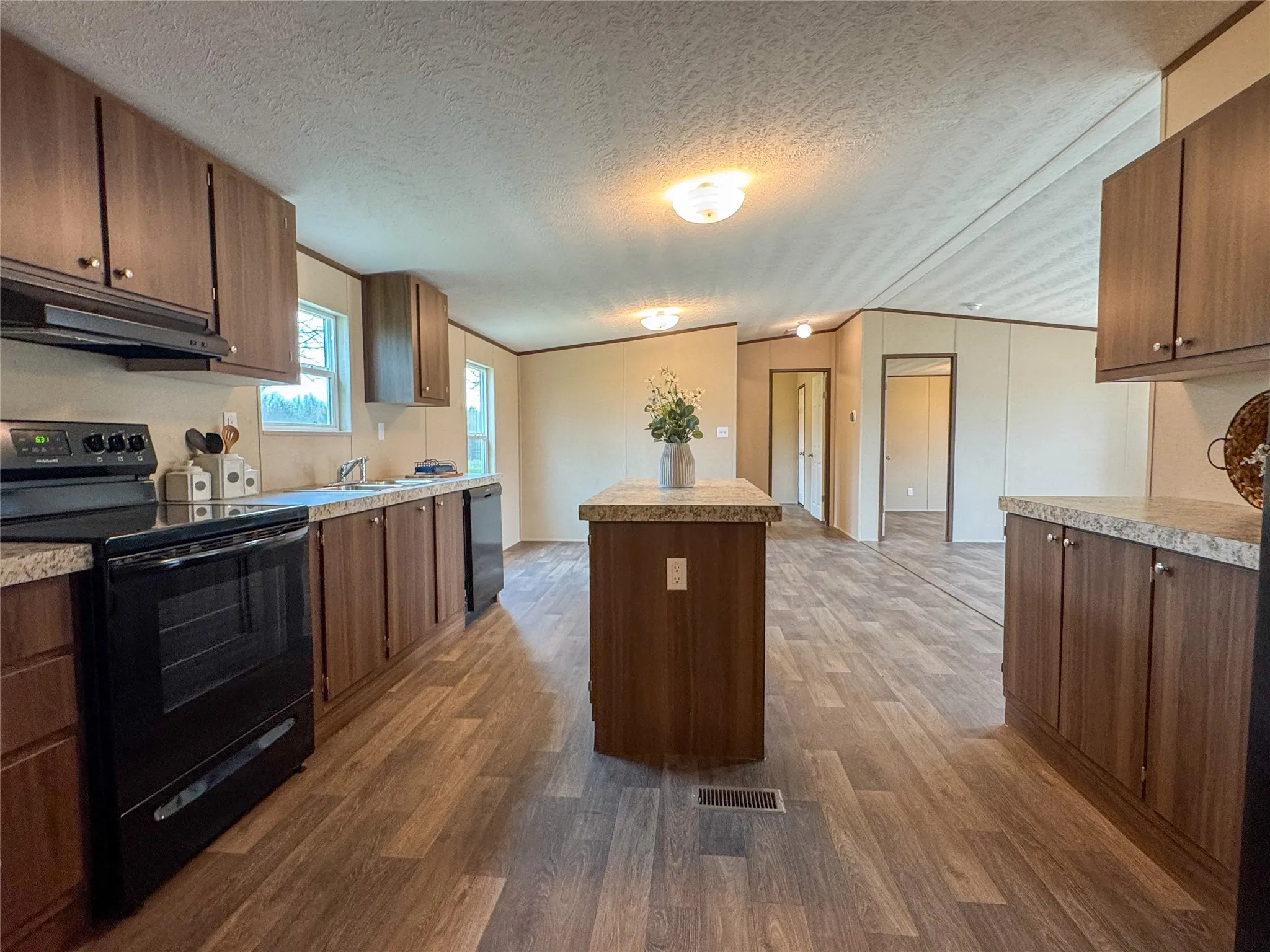 Manufactured Home For Rent in Hunt County , 256 County Road 3101, Greenville, Texas 75402, 3 Bedrooms, 2 Bathrooms, Garage spaces, 1,564 Sqft, built in 2023, Price $1,850, mls#21269398, Real Estate Agent in Greenville, Homes For Rent in Hunt county, Homes For Rent in Greenville, Realtor in Greenville Texas, Real Estate Brokerage Independent Realty Texas, Luminita Cordes Realtor