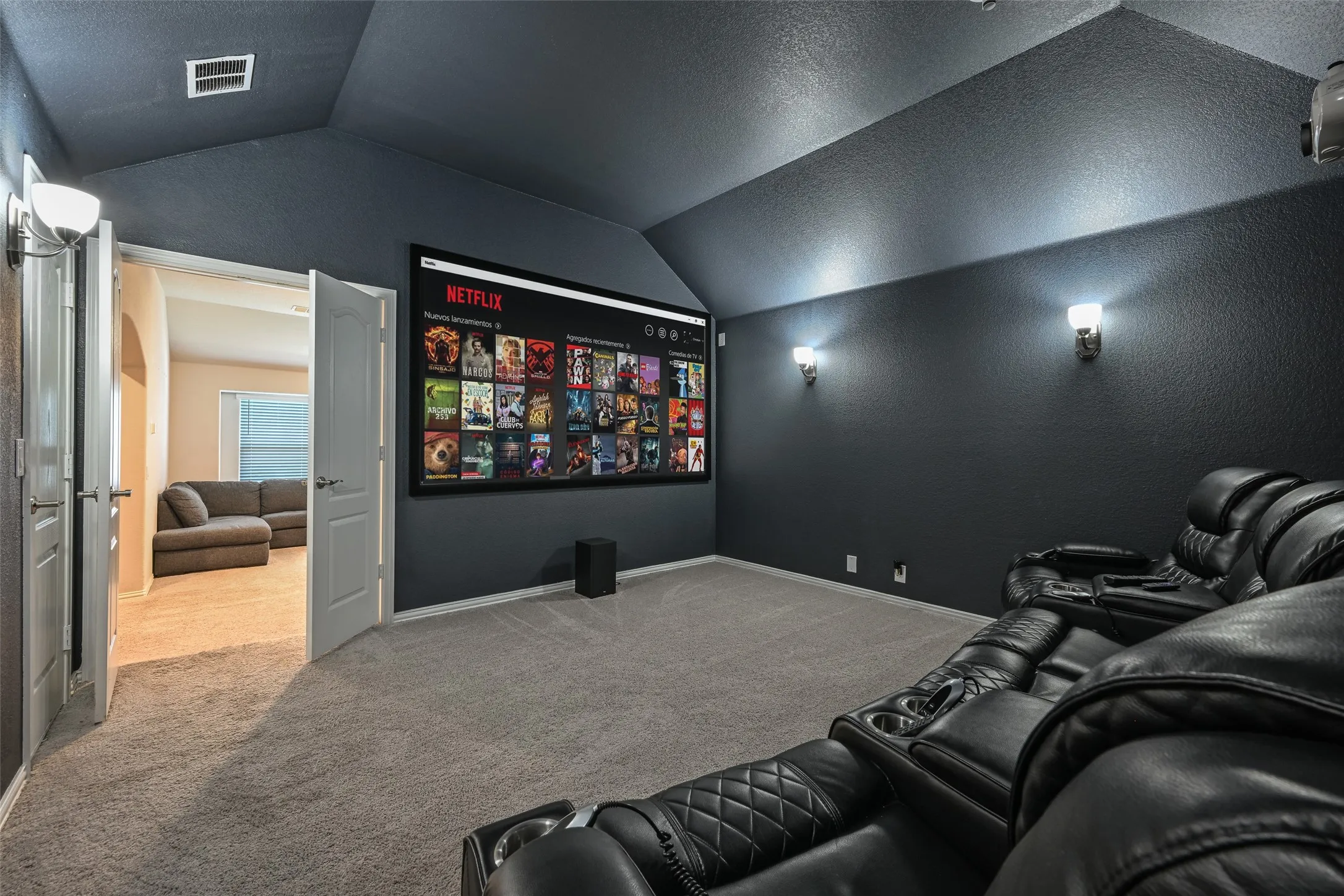 Single Family Residence For Sale in Dallas County , 933 Vista Lane, De Soto, Texas 75115, 5 Bedroom, 3 Bathroom, 2 Garage spaces, 3,229 Sqft, built in 2020, mls#21269445, Real Estate Agent in De Soto, Homes For Sale in Dallas county, Homes For Sale in De Soto, Realtor in De Soto Texas, Real Estate Brokerage Independent Realty Texas, Luminita Cordes Realtor