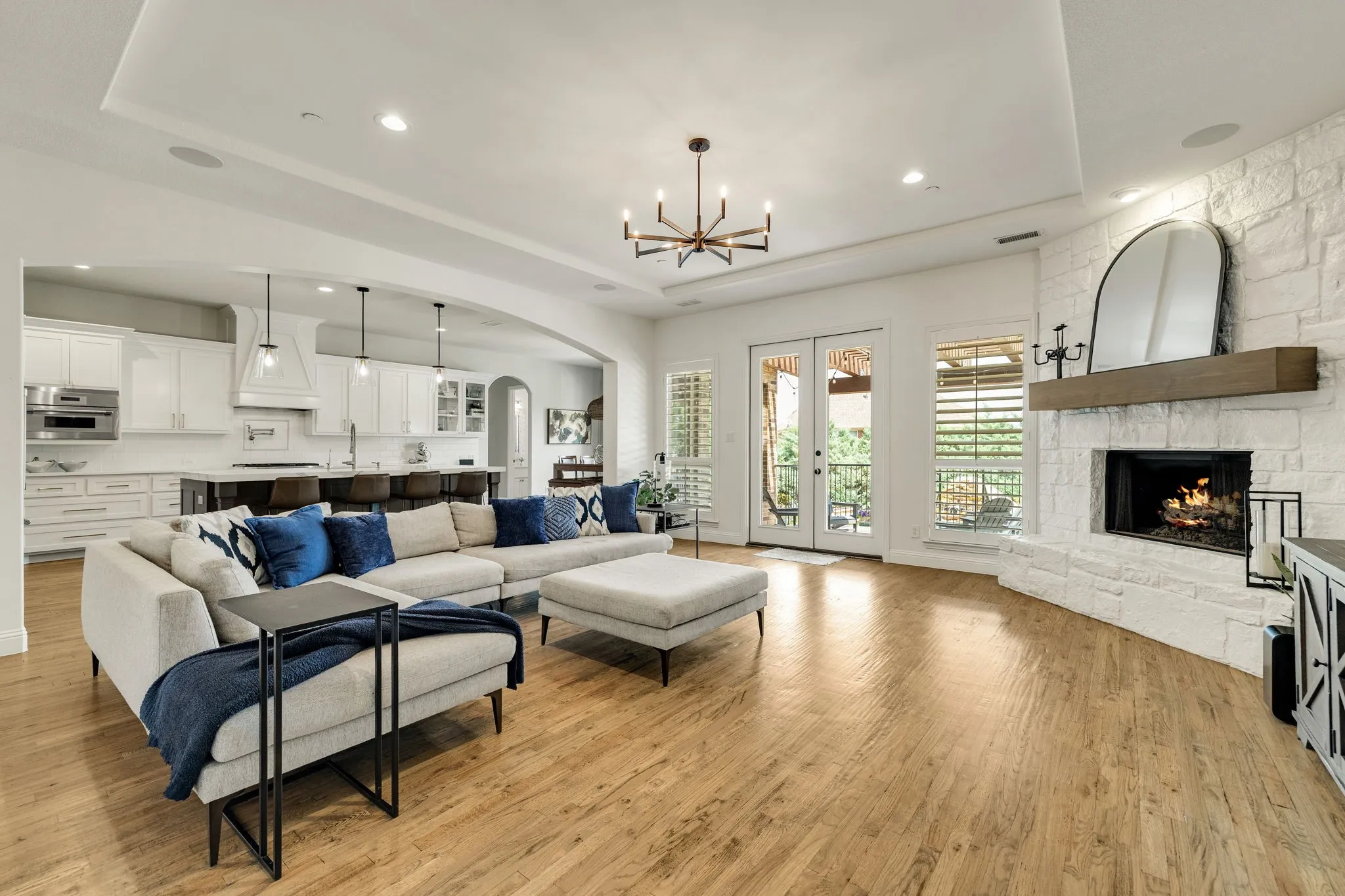Single Family Residence For Sale in Denton County , 351 Becket Place, Trophy Club, Texas 76262, 5 Bedrooms, 7 Bathrooms, 4 Garage spaces, 5,117 Sqft, built in 2015, Price $1,695,000, mls#21269022, Real Estate Agent in Trophy Club, Homes For Sale in Denton county, Homes For Sale in Trophy Club, Realtor in Trophy Club Texas, Real Estate Brokerage Independent Realty Texas, Luminita Cordes Realtor