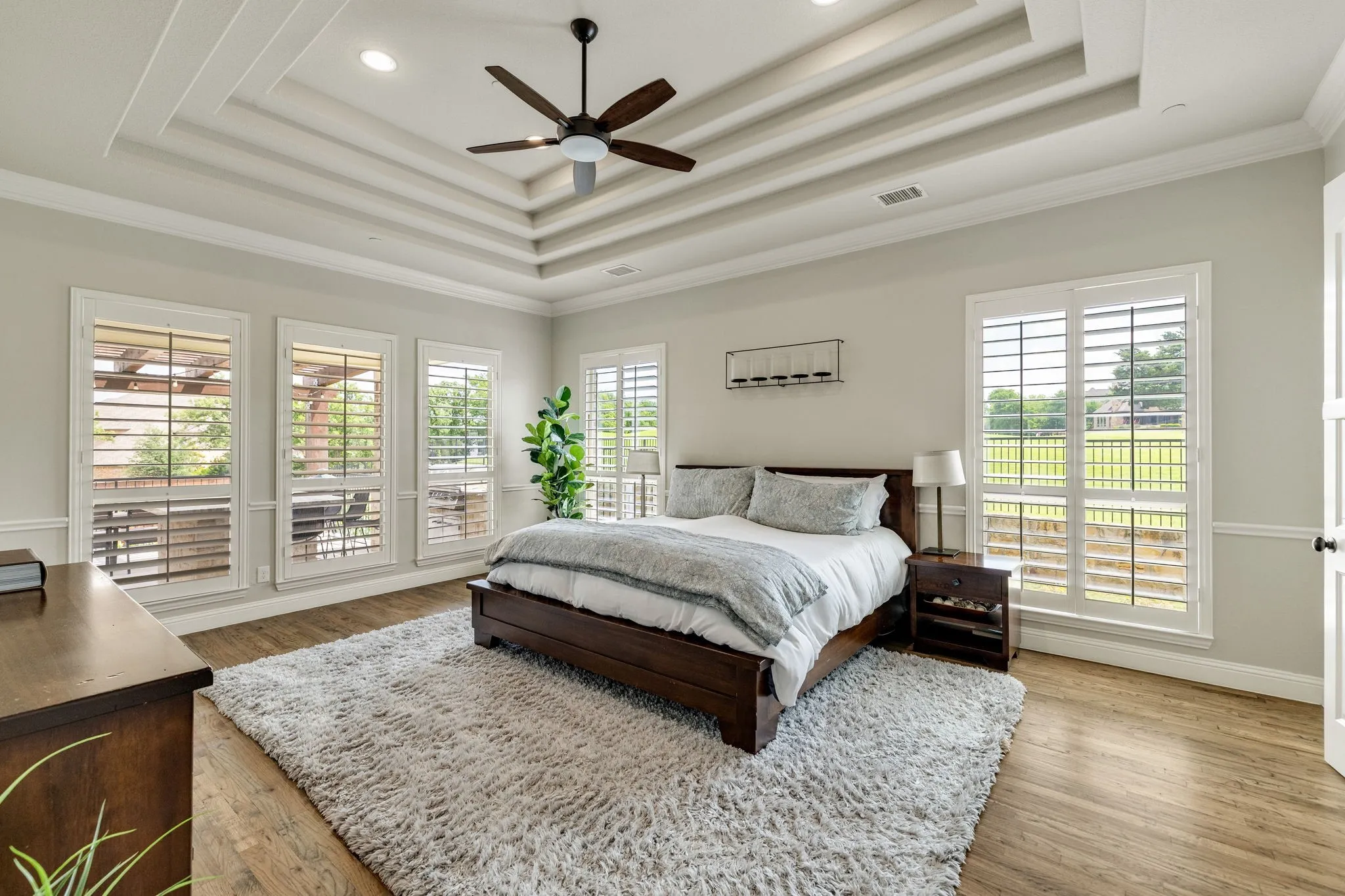 Single Family Residence For Sale in Denton County , 351 Becket Place, Trophy Club, Texas 76262, 5 Bedrooms, 7 Bathrooms, 4 Garage spaces, 5,117 Sqft, built in 2015, Price $1,695,000, mls#21269022, Real Estate Agent in Trophy Club, Homes For Sale in Denton county, Homes For Sale in Trophy Club, Realtor in Trophy Club Texas, Real Estate Brokerage Independent Realty Texas, Luminita Cordes Realtor