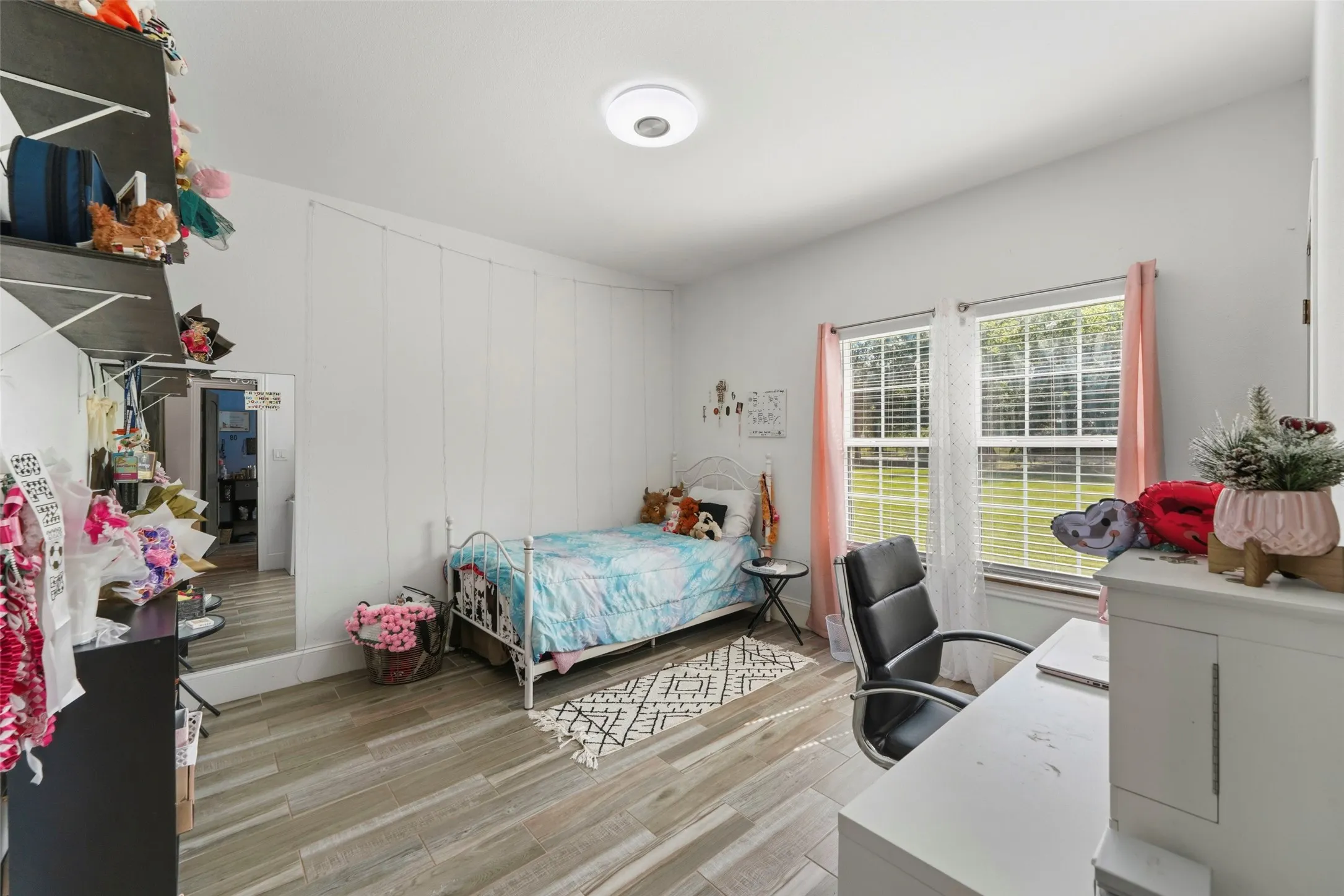 Single Family Residence For Sale in Kaufman County , 17034 Cr-4064, Kemp, Texas 75143, 4 Bedroom, 5 Bathroom, 2 Garage spaces, 3,954 Sqft, built in 2022, mls#21269506, Real Estate Agent in Kemp, Homes For Sale in Kaufman county, Homes For Sale in Kemp, Realtor in Kemp Texas, Real Estate Brokerage Independent Realty Texas, Luminita Cordes Realtor
