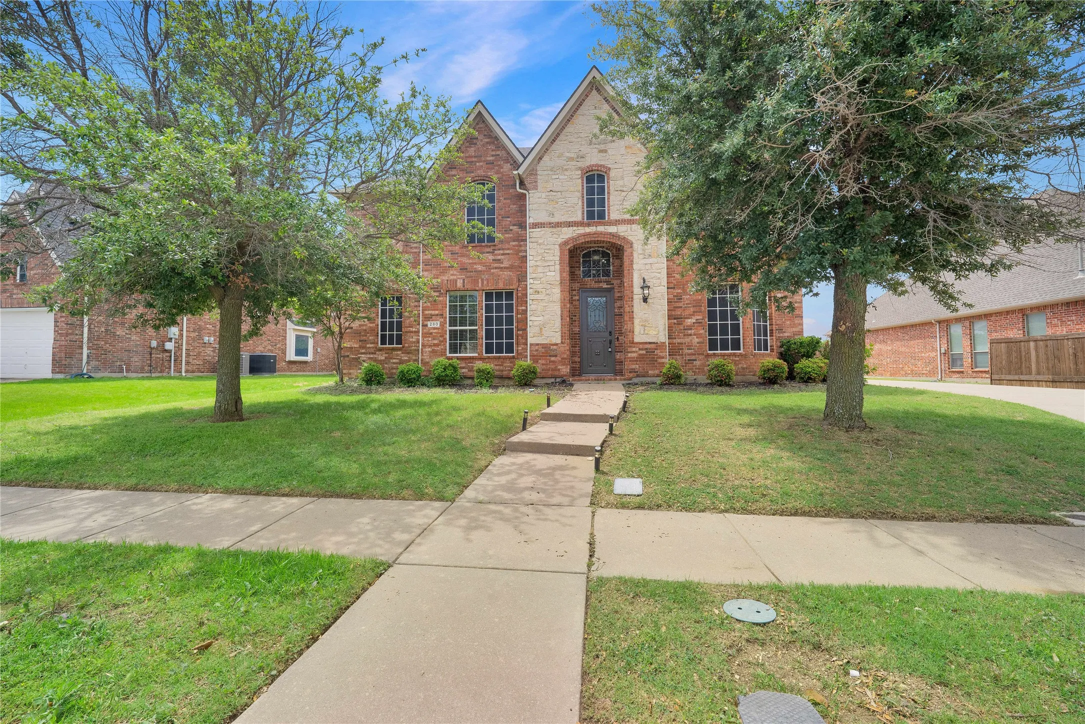 Single Family Residence For Sale in Collin County , 280 Dave Trail, Prosper, Texas 75078, 4 Bedroom, 4 Bathroom, 2 Garage spaces, 3,930 Sqft, built in 2006, mls#21267992, Real Estate Agent in Prosper, Homes For Sale in Collin county, Homes For Sale in Prosper, Realtor in Prosper Texas, Real Estate Brokerage Independent Realty Texas, Luminita Cordes Realtor