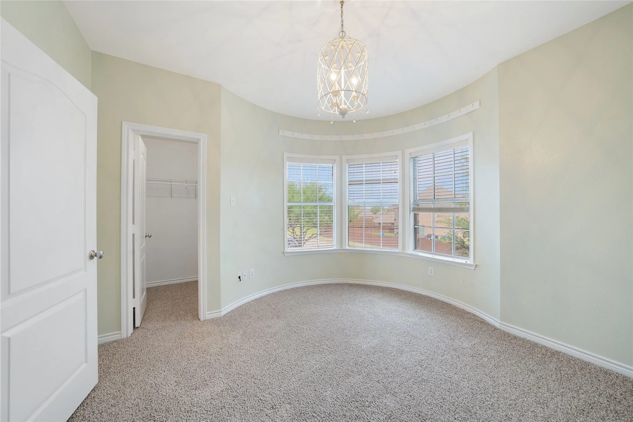 Single Family Residence For Sale in Collin County , 280 Dave Trail, Prosper, Texas 75078, 4 Bedroom, 4 Bathroom, 2 Garage spaces, 3,930 Sqft, built in 2006, mls#21267992, Real Estate Agent in Prosper, Homes For Sale in Collin county, Homes For Sale in Prosper, Realtor in Prosper Texas, Real Estate Brokerage Independent Realty Texas, Luminita Cordes Realtor