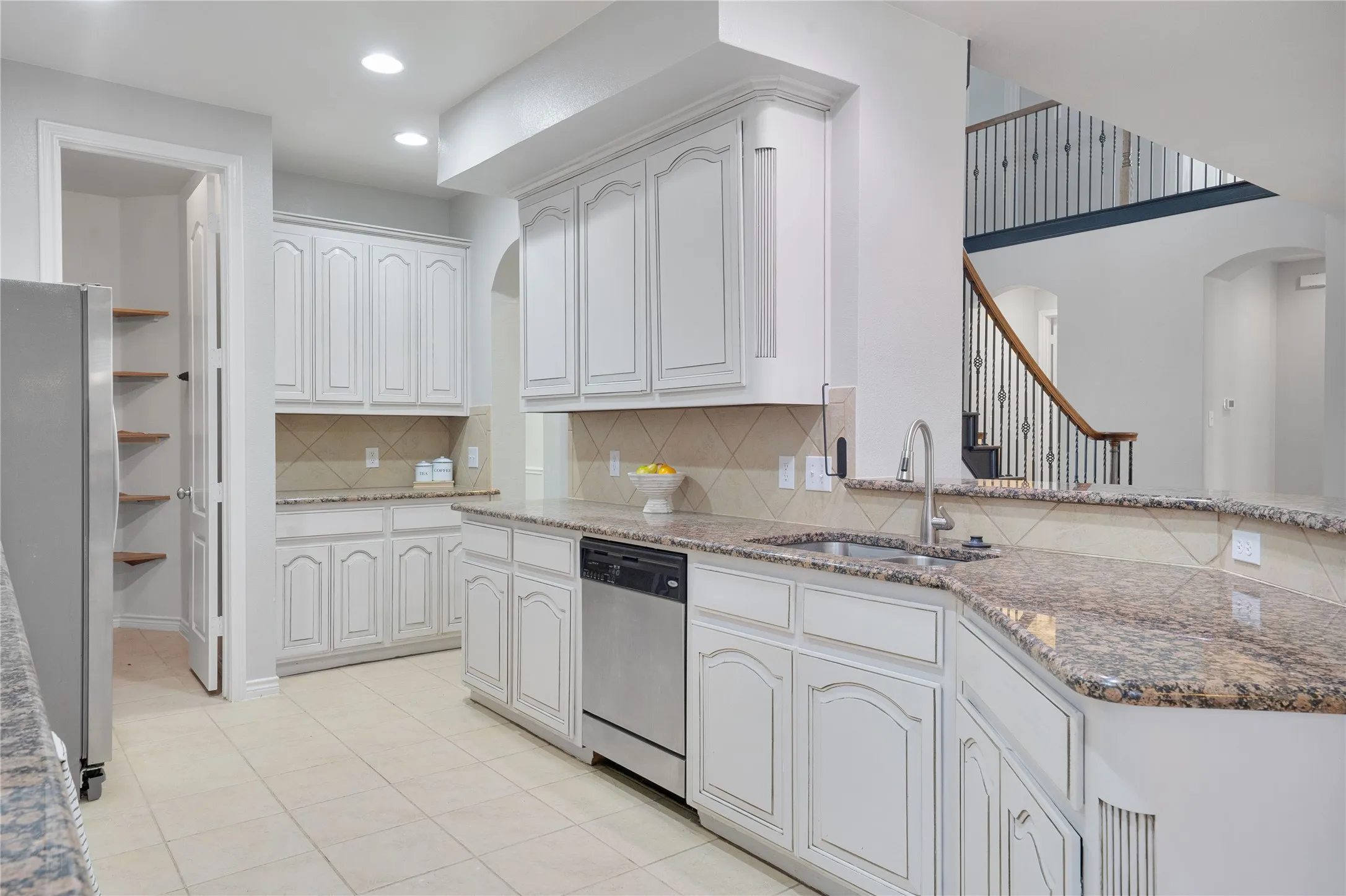 Single Family Residence For Sale in Collin County , 280 Dave Trail, Prosper, Texas 75078, 4 Bedroom, 4 Bathroom, 2 Garage spaces, 3,930 Sqft, built in 2006, mls#21267992, Real Estate Agent in Prosper, Homes For Sale in Collin county, Homes For Sale in Prosper, Realtor in Prosper Texas, Real Estate Brokerage Independent Realty Texas, Luminita Cordes Realtor