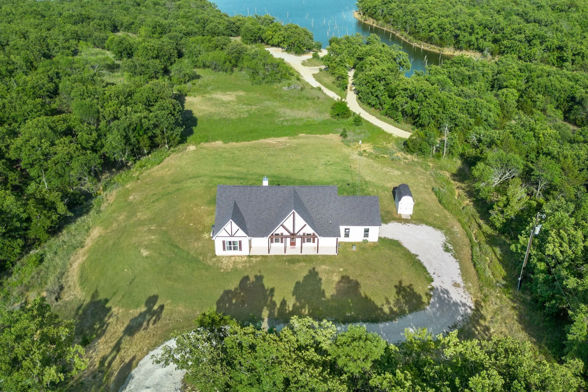 Single Family Residence For Sale in Montague County , 688 Sandstone Court, Sunset, Texas 76270, 4 Bedroom, 2 Bathroom, 2 Garage spaces, 1,992 Sqft, built in 2022, mls#21266984, Real Estate Agent in Sunset, Homes For Sale in Montague county, Homes For Sale in Sunset, Realtor in Sunset Texas, Real Estate Brokerage Independent Realty Texas, Luminita Cordes Realtor