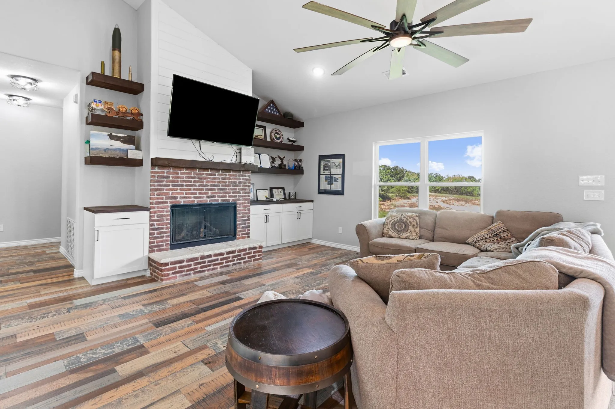 Single Family Residence For Sale in Montague County , 688 Sandstone Court, Sunset, Texas 76270, 4 Bedroom, 2 Bathroom, 2 Garage spaces, 1,992 Sqft, built in 2022, mls#21266984, Real Estate Agent in Sunset, Homes For Sale in Montague county, Homes For Sale in Sunset, Realtor in Sunset Texas, Real Estate Brokerage Independent Realty Texas, Luminita Cordes Realtor