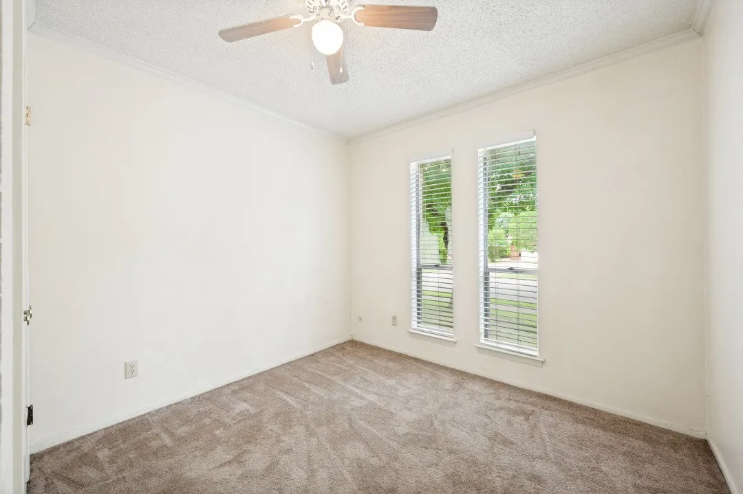 Single Family Residence For Sale in Dallas County , 3544 Esplendor Avenue, Irving, Texas 75062, 4 Bedroom, 3 Bathroom, 2 Garage spaces, 1,996 Sqft, built in 1970, Price $398,000, mls#21268011, Real Estate Agent in Irving, Homes For Sale in Dallas county, Homes For Sale in Irving, Realtor in Irving Texas, Real Estate Brokerage Independent Realty Texas, Luminita Cordes Realtor