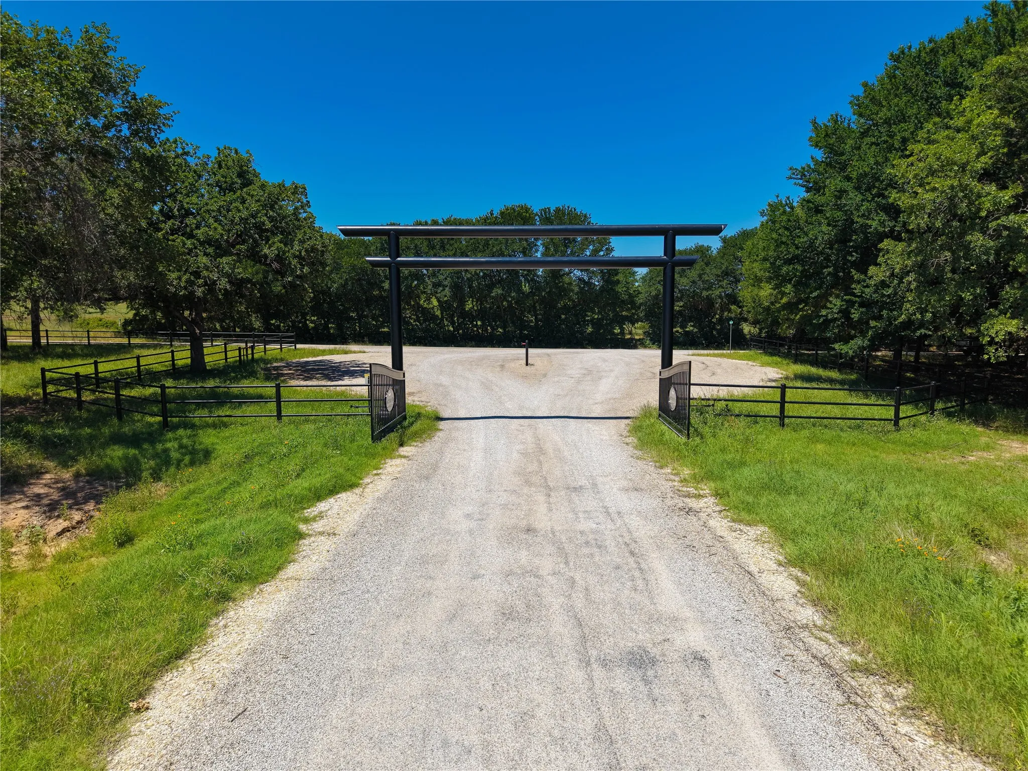 Unimproved Land For Sale in Hood County , 10131 Horizon View, Tolar, Texas 76476, 0, 0, Garage spaces, 0 Sqft, built in 0, mls#21267728, Real Estate Agent in Tolar, Homes For Sale in Hood county, Homes For Sale in Tolar, Realtor in Tolar Texas, Real Estate Brokerage Independent Realty Texas, Luminita Cordes Realtor