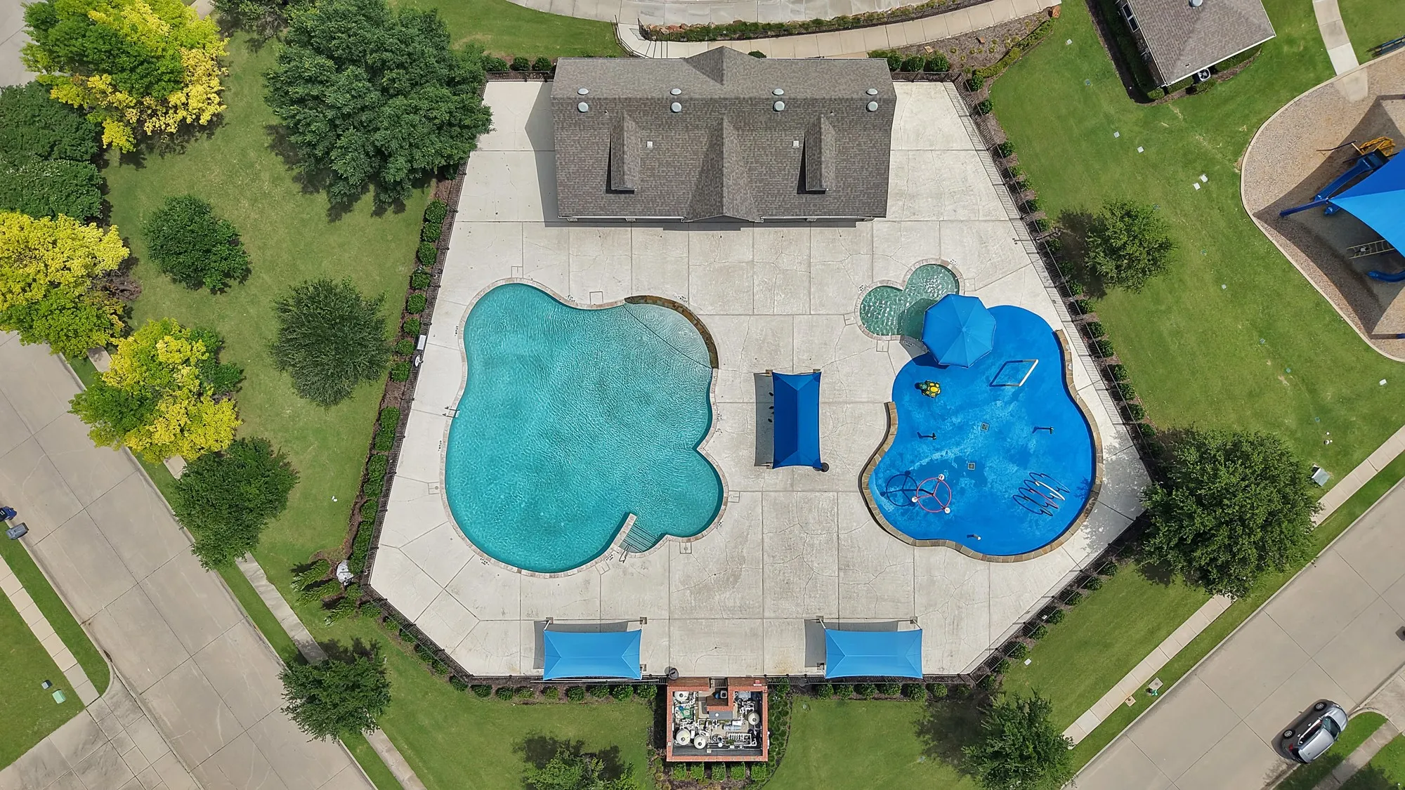 Single Family Residence For Sale in Denton County , 2805 Enchanted Eve Drive, Little Elm, Texas 75068, 4 Bedroom, 2 Bathroom, 2 Garage spaces, 1,980 Sqft, built in 2005, mls#21261445, Real Estate Agent in Little Elm, Homes For Sale in Denton county, Homes For Sale in Little Elm, Realtor in Little Elm Texas, Real Estate Brokerage Independent Realty Texas, Luminita Cordes Realtor