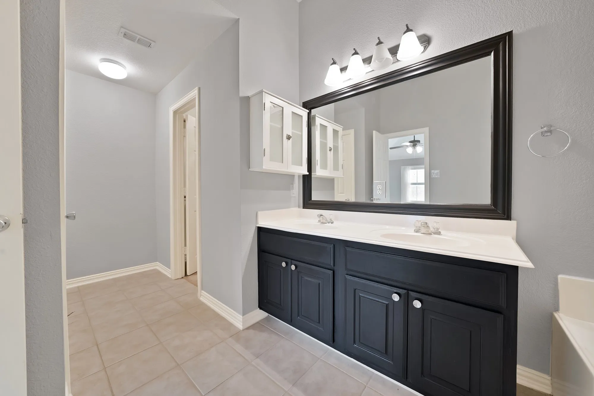 Single Family Residence For Sale in Denton County , 2805 Enchanted Eve Drive, Little Elm, Texas 75068, 4 Bedroom, 2 Bathroom, 2 Garage spaces, 1,980 Sqft, built in 2005, mls#21261445, Real Estate Agent in Little Elm, Homes For Sale in Denton county, Homes For Sale in Little Elm, Realtor in Little Elm Texas, Real Estate Brokerage Independent Realty Texas, Luminita Cordes Realtor
