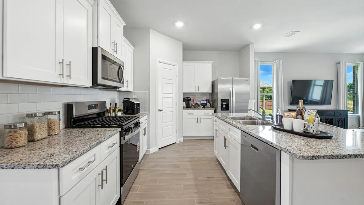 Single Family Residence For Sale in Johnson County , 529 CRINER Street, Grandview, Texas 76050, 5 Bedroom, 3 Bathroom, 2 Garage spaces, 2,118 Sqft, built in 2026, mls#21267578, Real Estate Agent in Grandview, Homes For Sale in Johnson county, Homes For Sale in Grandview, Realtor in Grandview Texas, Real Estate Brokerage Independent Realty Texas, Luminita Cordes Realtor