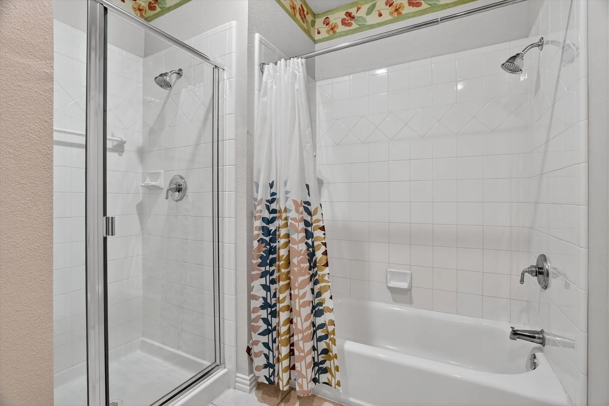 Single Family Residence For Sale in Parker County , 175 N Boyce Lane, Fort Worth, Texas 76108, 5 Bedroom, 4 Bathroom, 3 Garage spaces, 4,195 Sqft, built in 2001, mls#21269597, Real Estate Agent in Fort Worth, Homes For Sale in Parker county, Homes For Sale in Fort Worth, Realtor in Fort Worth Texas, Real Estate Brokerage Independent Realty Texas, Luminita Cordes Realtor